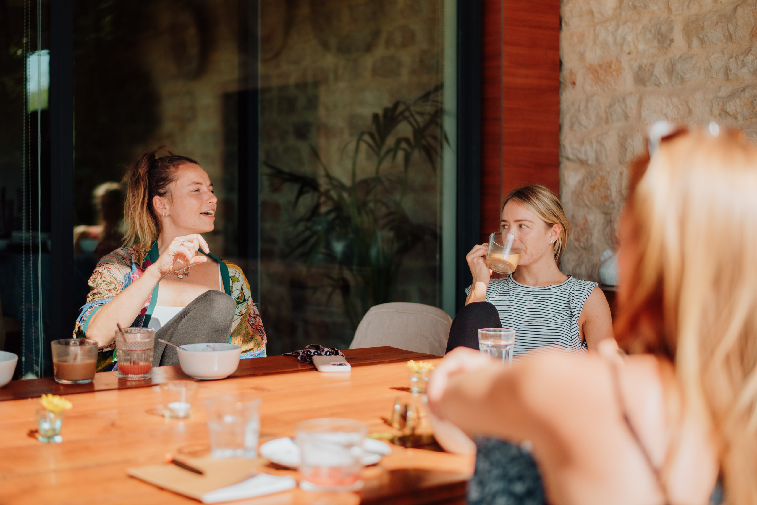 YOGA RETREAT PORTUGAL. Lifestyle, wedding and family photographer