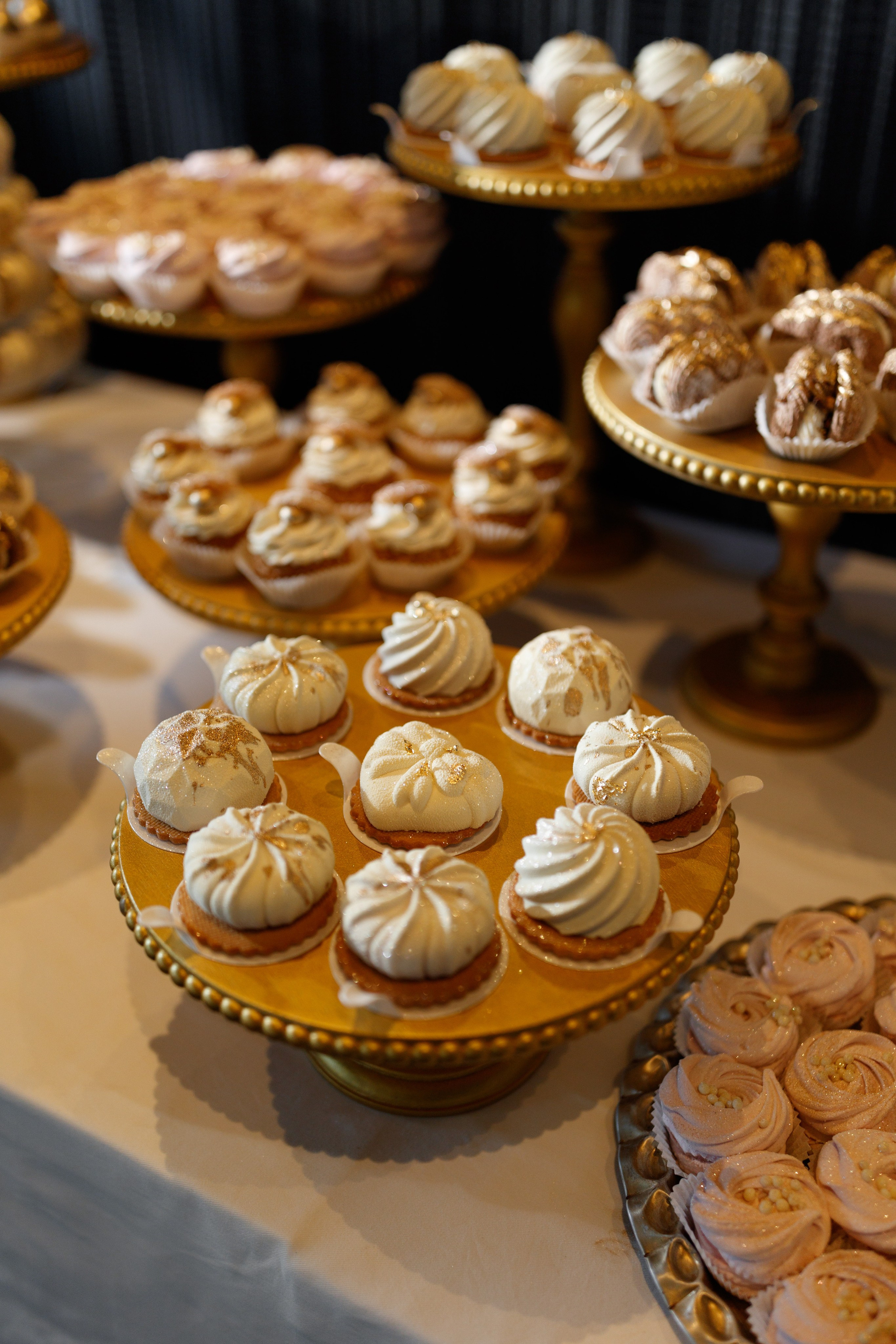 Victor & Andreea | Fotografie de nuntă. Scarlat Photography