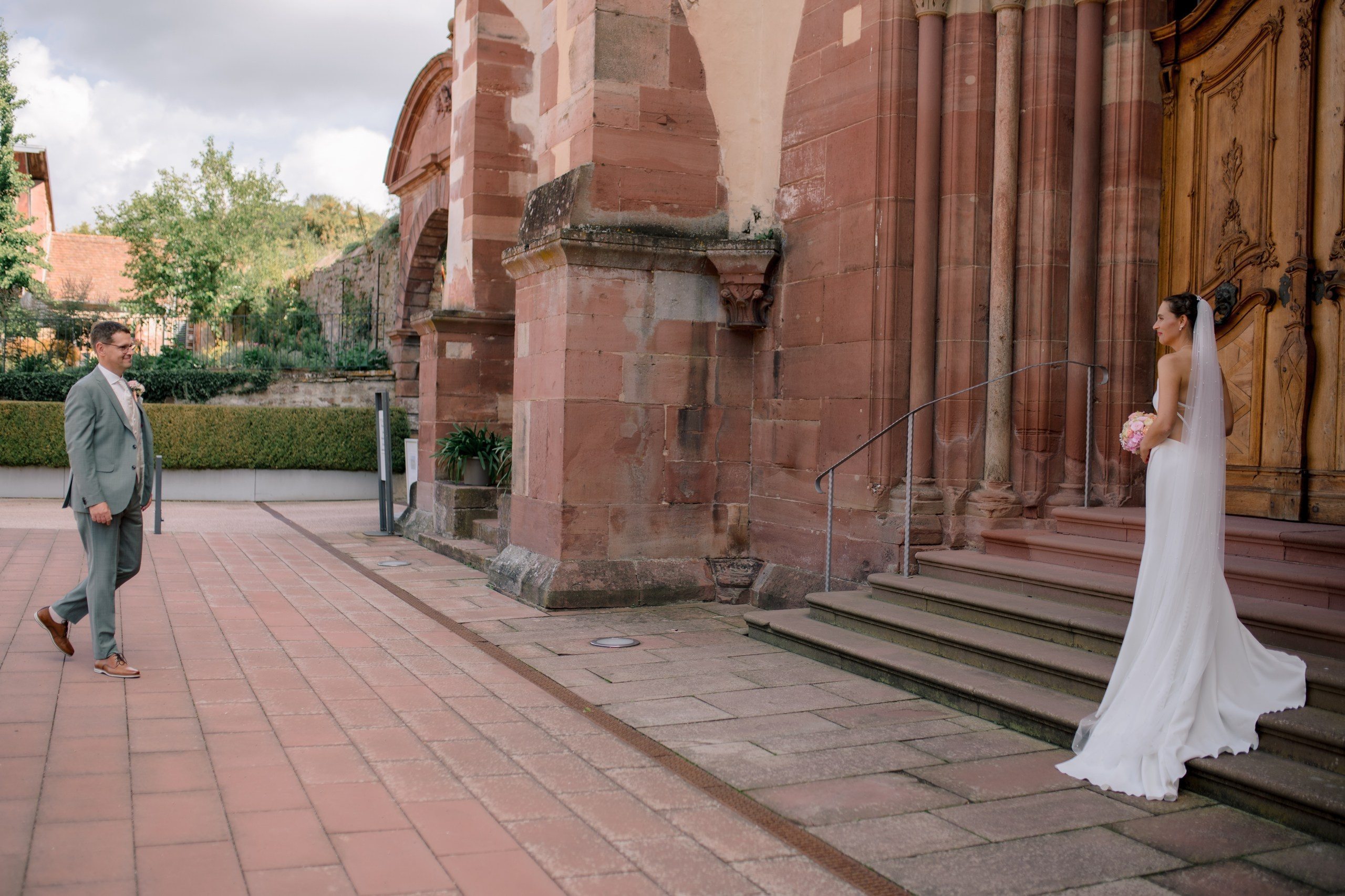 Hochzeit Kloster Bronnbach – Hochzeitsfotografin Würzburg. Hochzeitsfotograf Würzburg | Anna Saribekyan