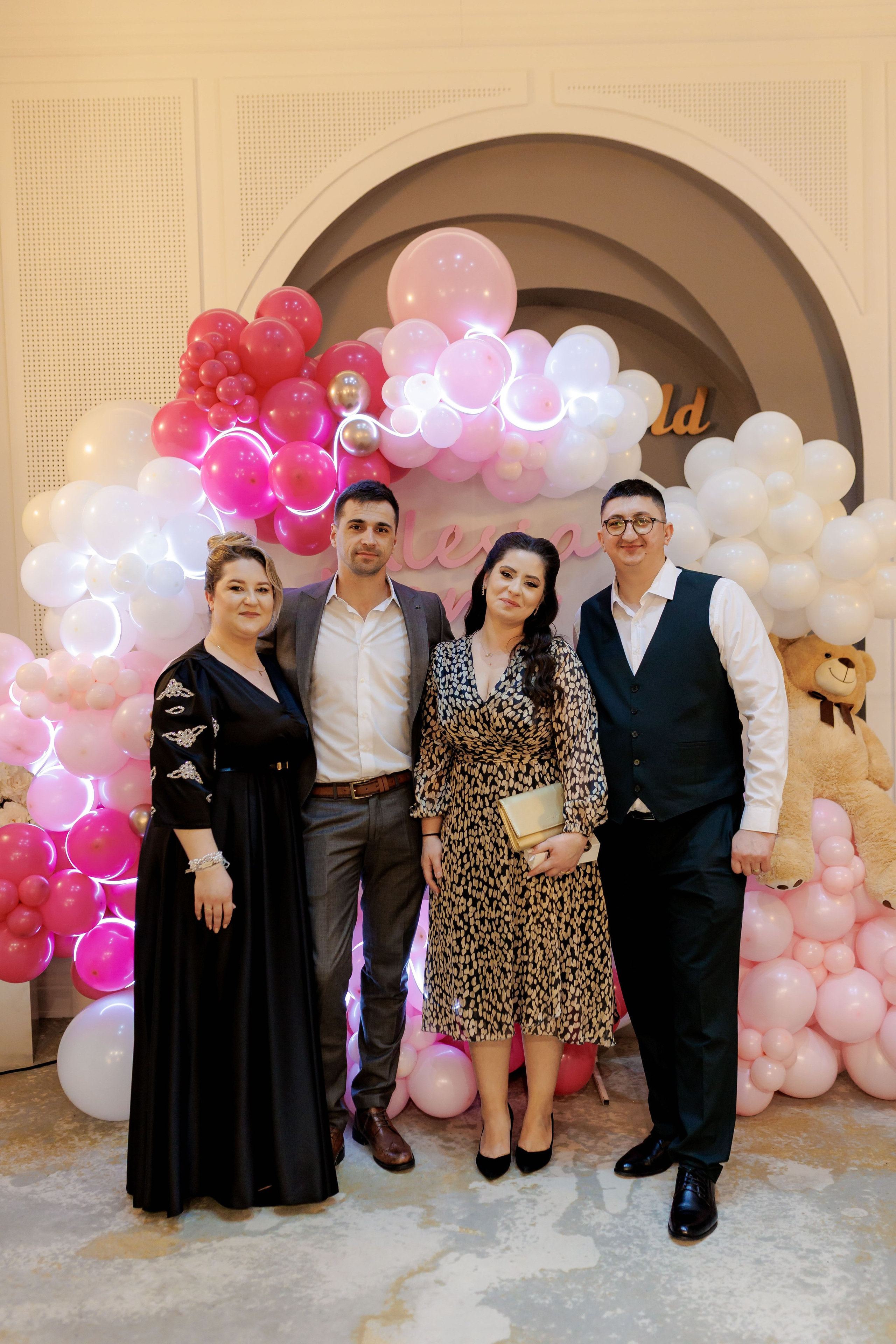 Povestea voastră, regizată de noi |Cristi Turculet Videograf Nuntă Suceava | wedding highlight. Servicii foto-video profesionale, pentru momente de neuitat