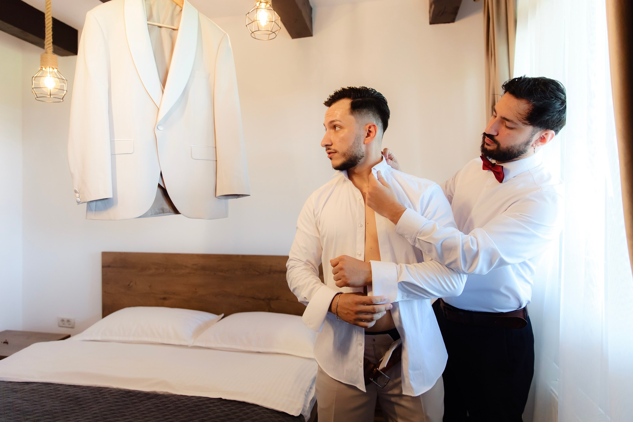 Ioana & Ionuț | Nuntă de poveste la Păstrăvăria Poiana din Mălini județul Suceava. Servicii foto-video profesionale, pentru momente de neuitat