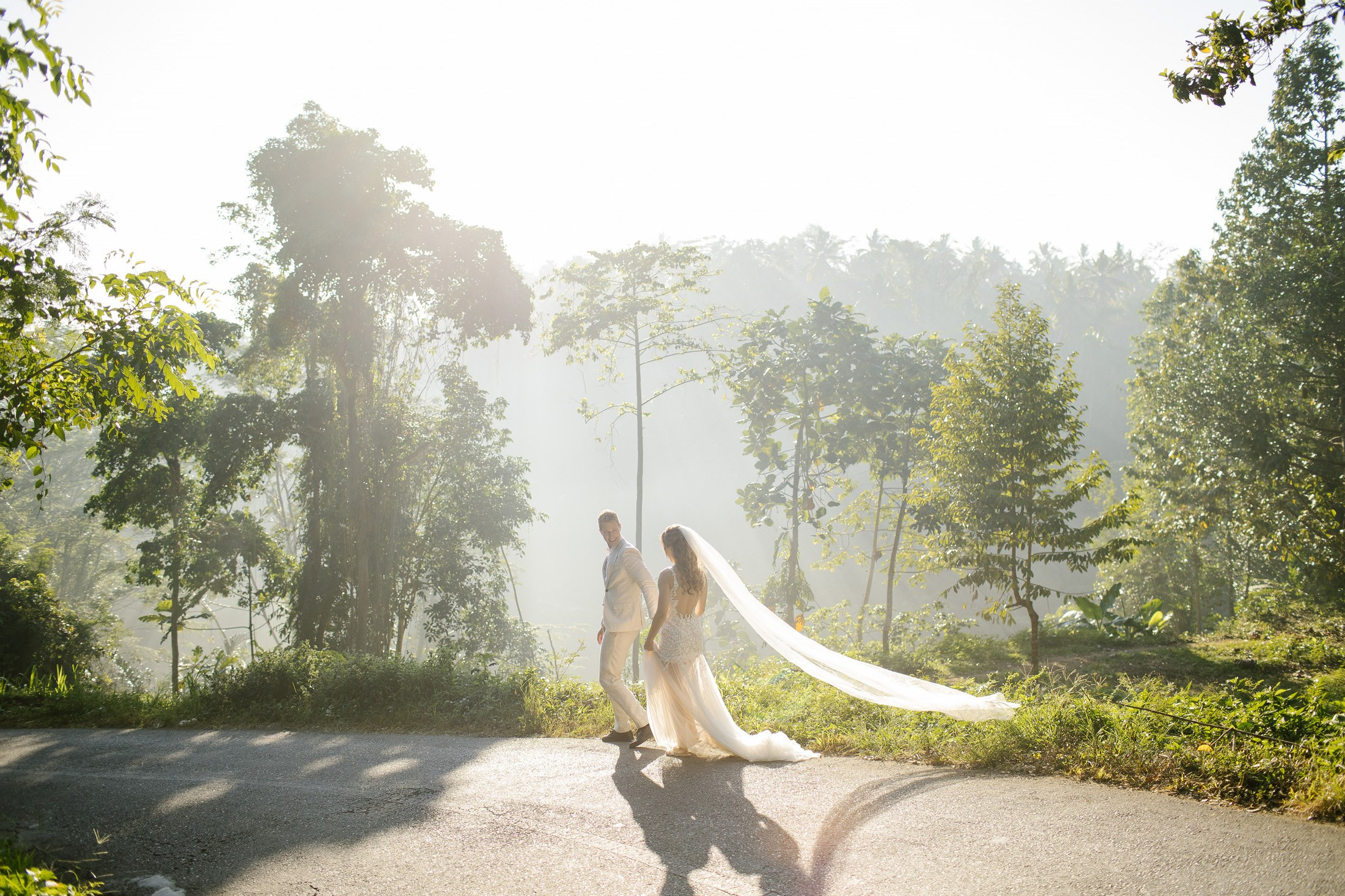 Waterfall wedding. Get.it.feel — Aesthetic Photography and Videography