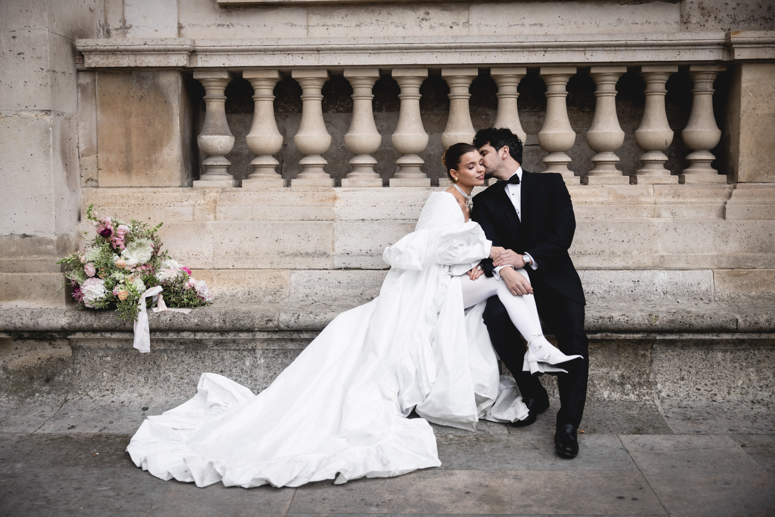 Paris. Professional wedding photographer in Copenhagen, Denmark — Julia Byron