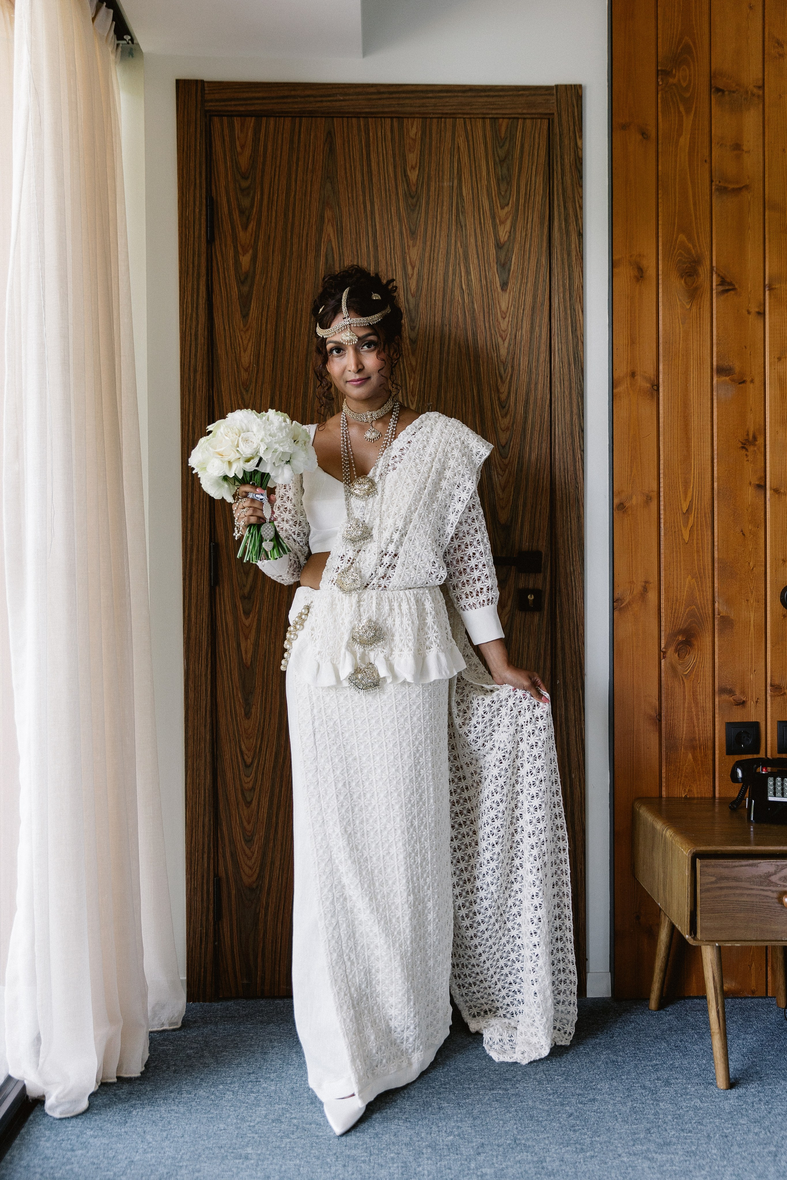 Thesakaya and Kevin. Photographer Anna Nazarenko