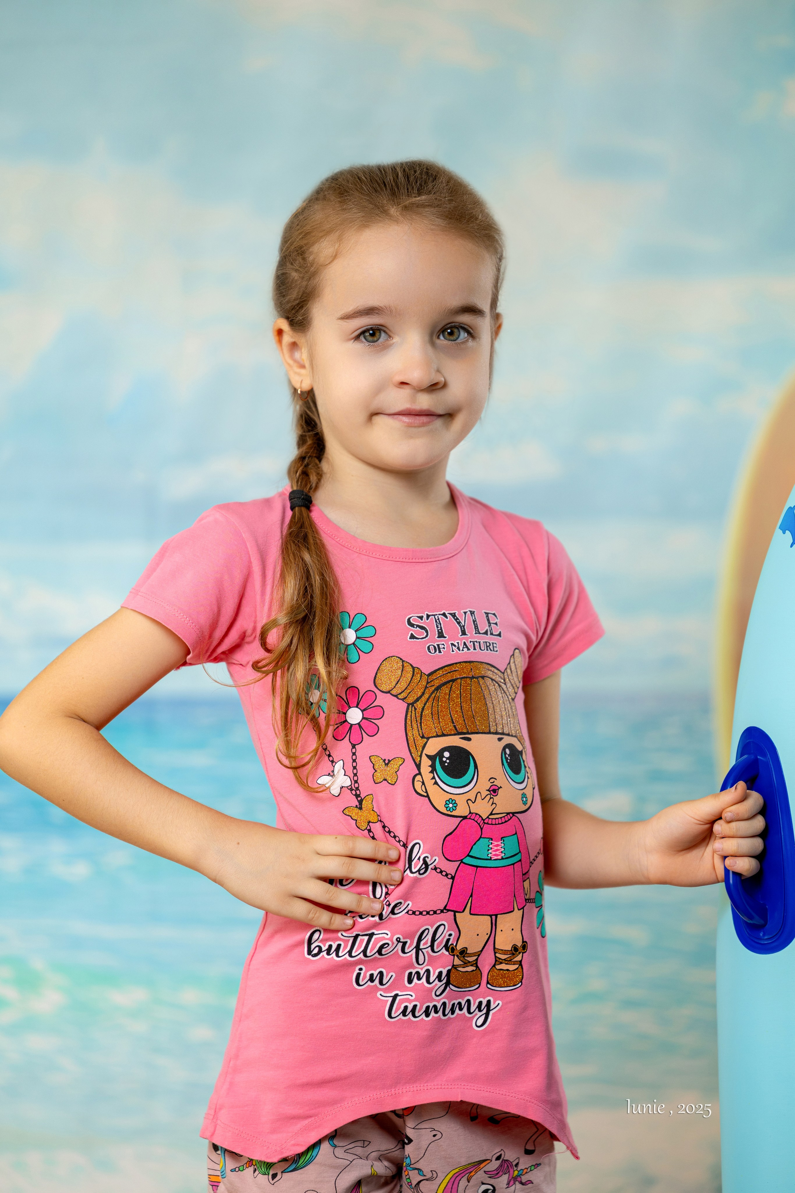 Recenzii. Albume de absolvire: gradinita, gimnaziu, liceu. Venete in Moldova