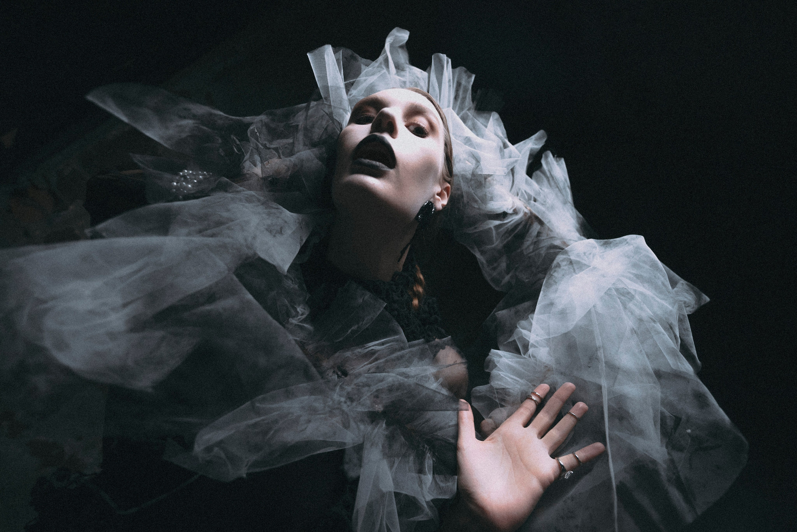 ВАМПИРЫ ДЕКОНСТРУКЦИЯ. Стрит-фотография, полная абсурда, идиотизма и красоты