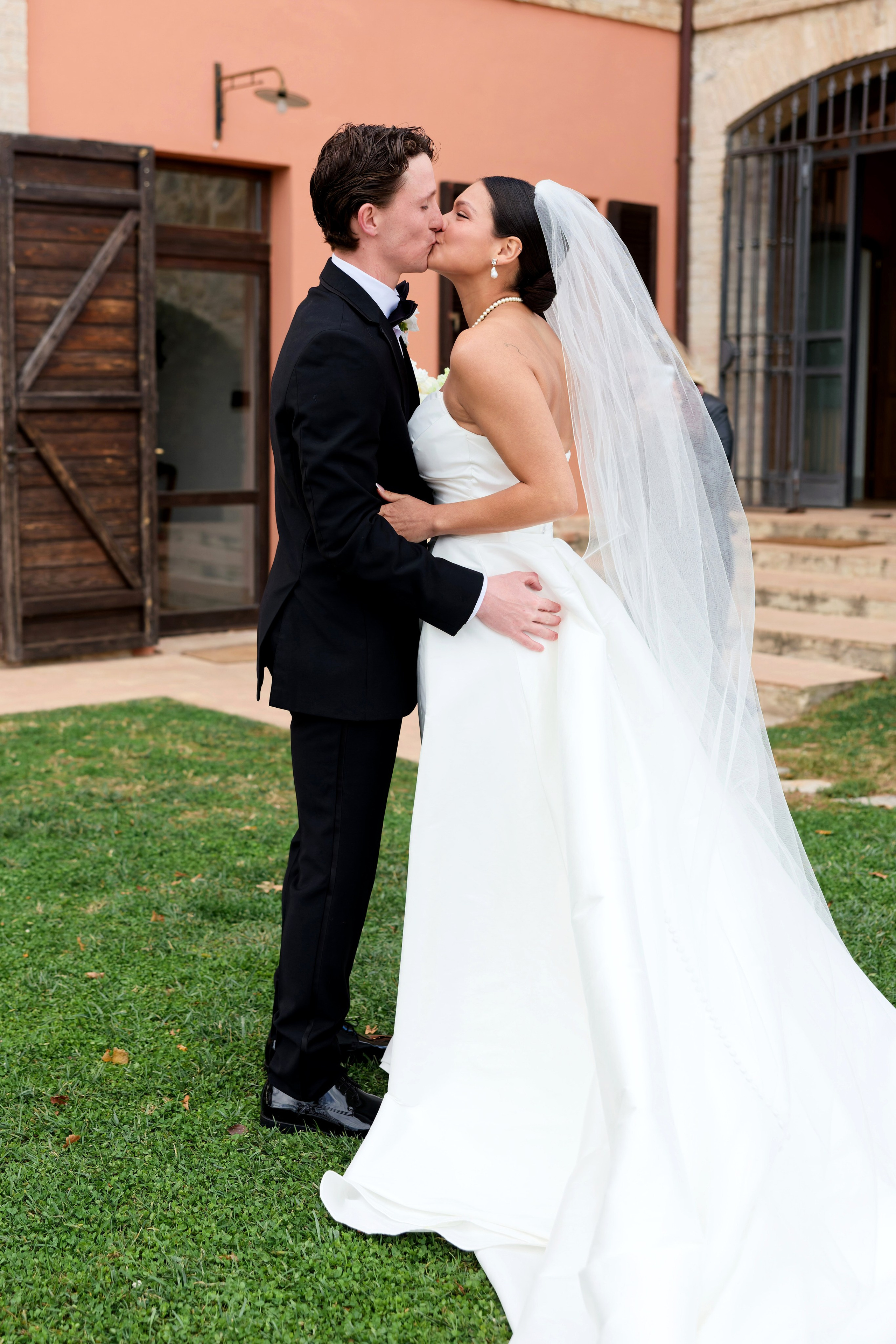 Wedding at Fonte Sala, Umbria