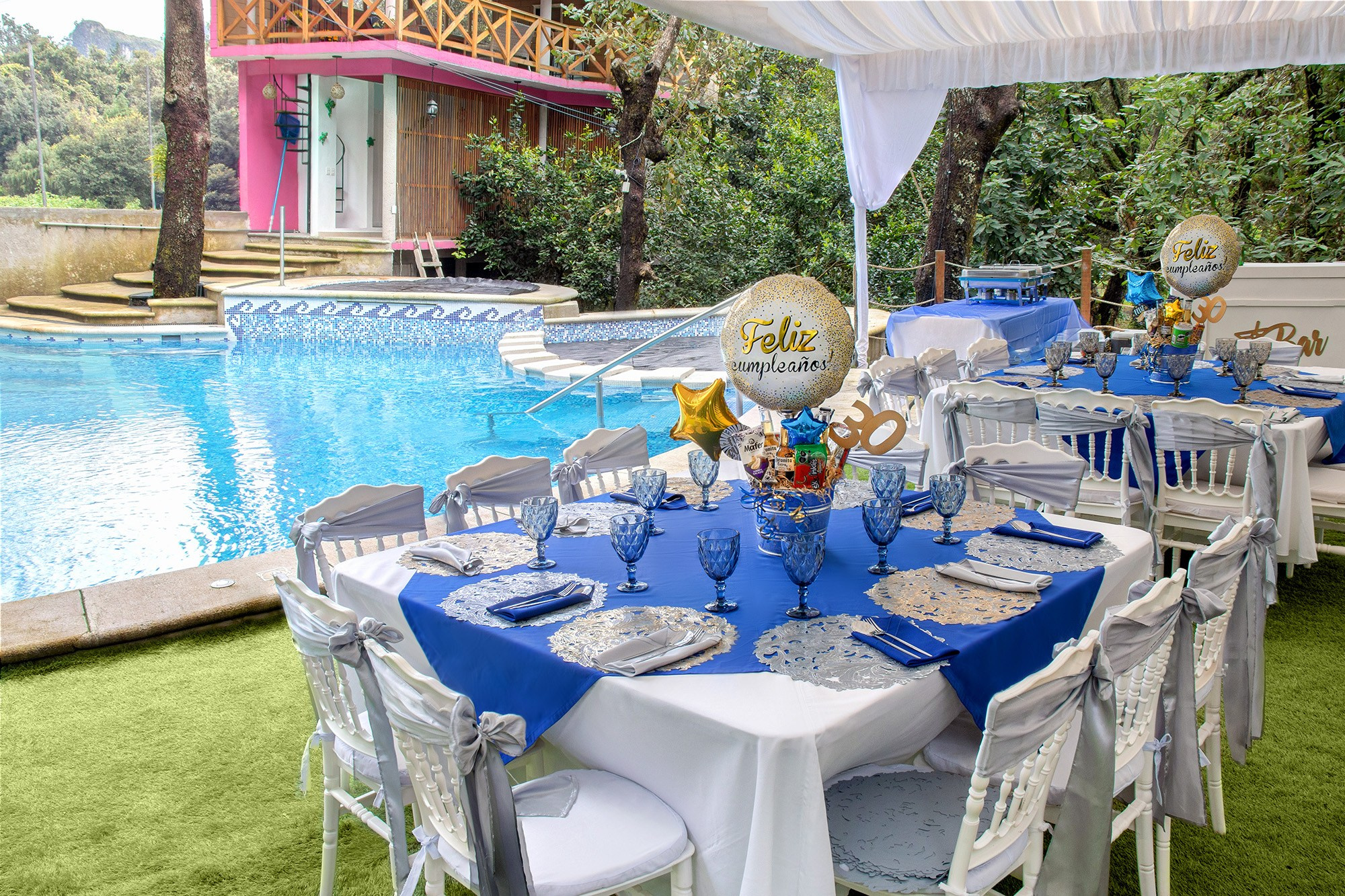 Sesión de fotos publicitarias en Tepoztlán. Marisol Murillo Fotógrafa profesional en Chimalhuacán, Edo. de México