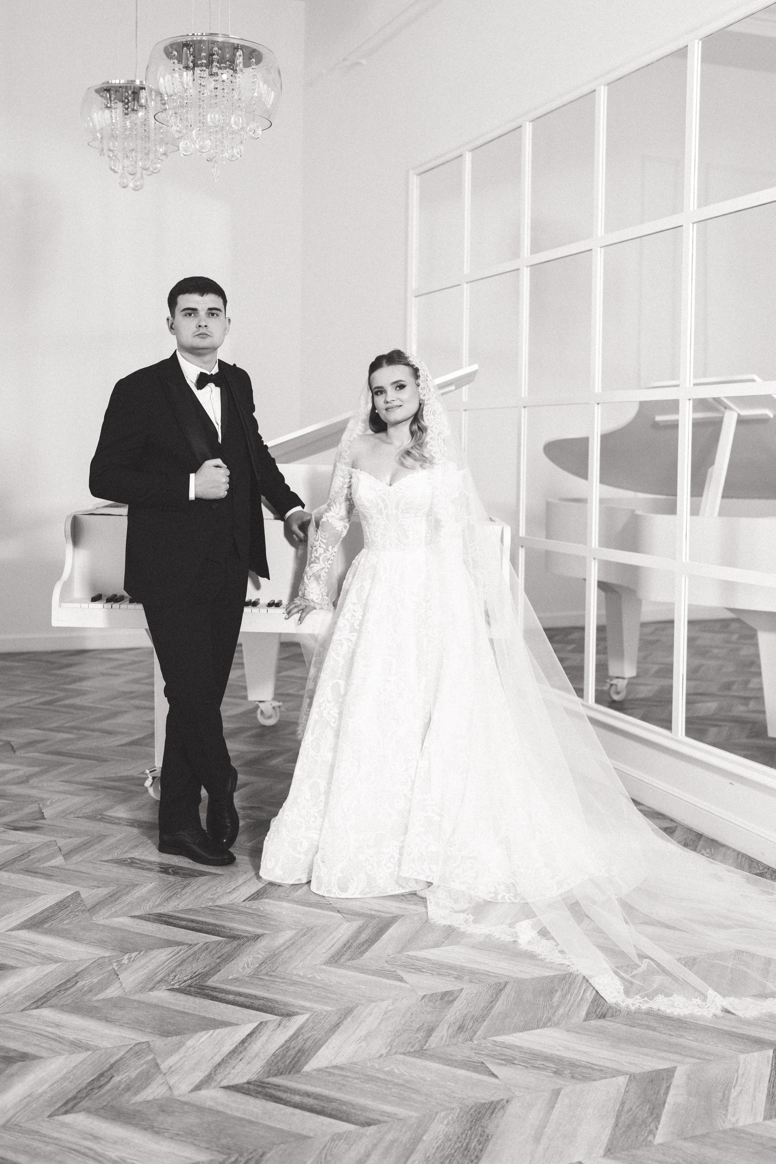 Vasile & Sanda. Home