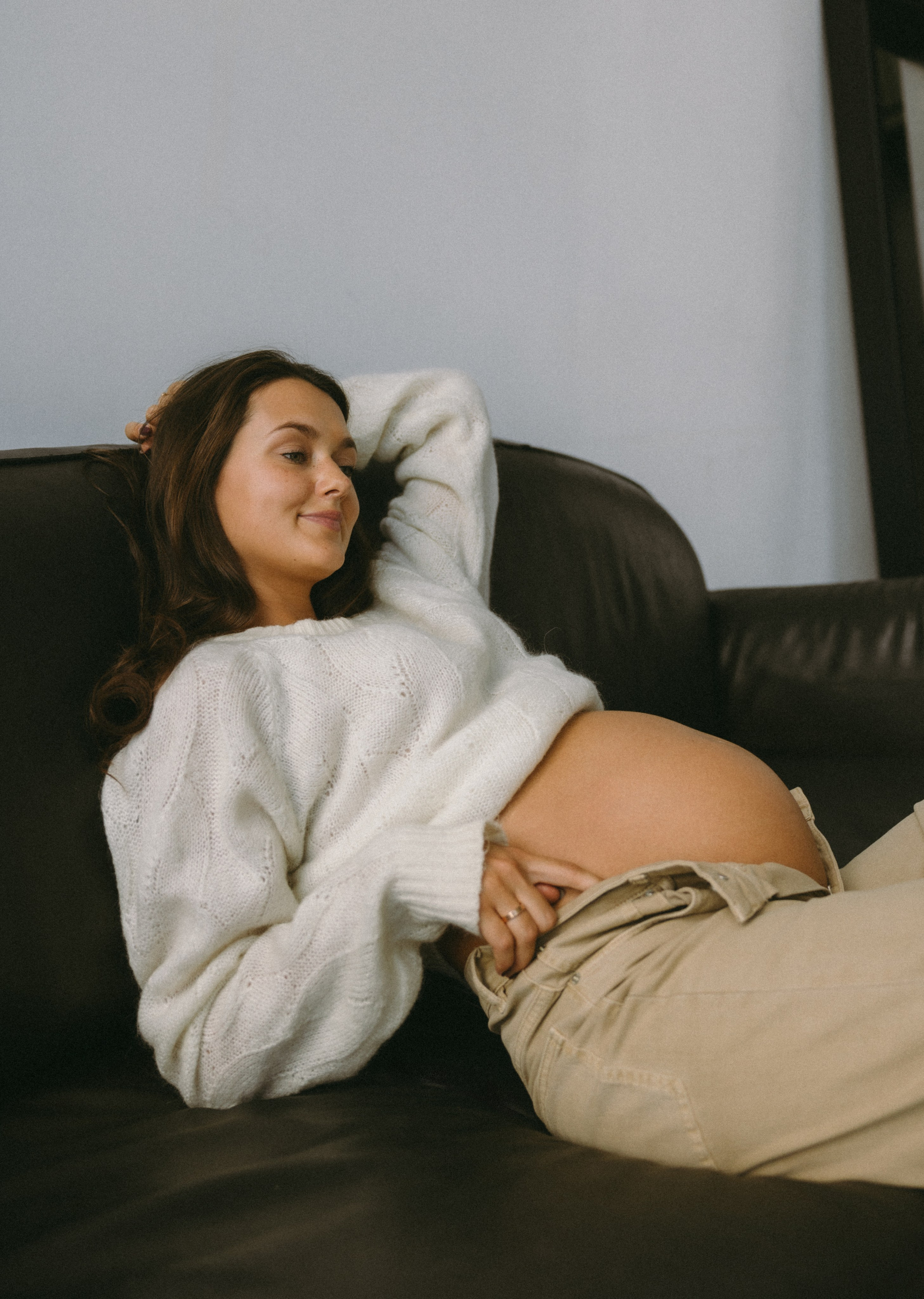 Ieva ir Žilvinas | Moderni laukimo fotosesija studijoje. Vestuvių ir šeimų fotografė Lena Bondarenko / belove photo