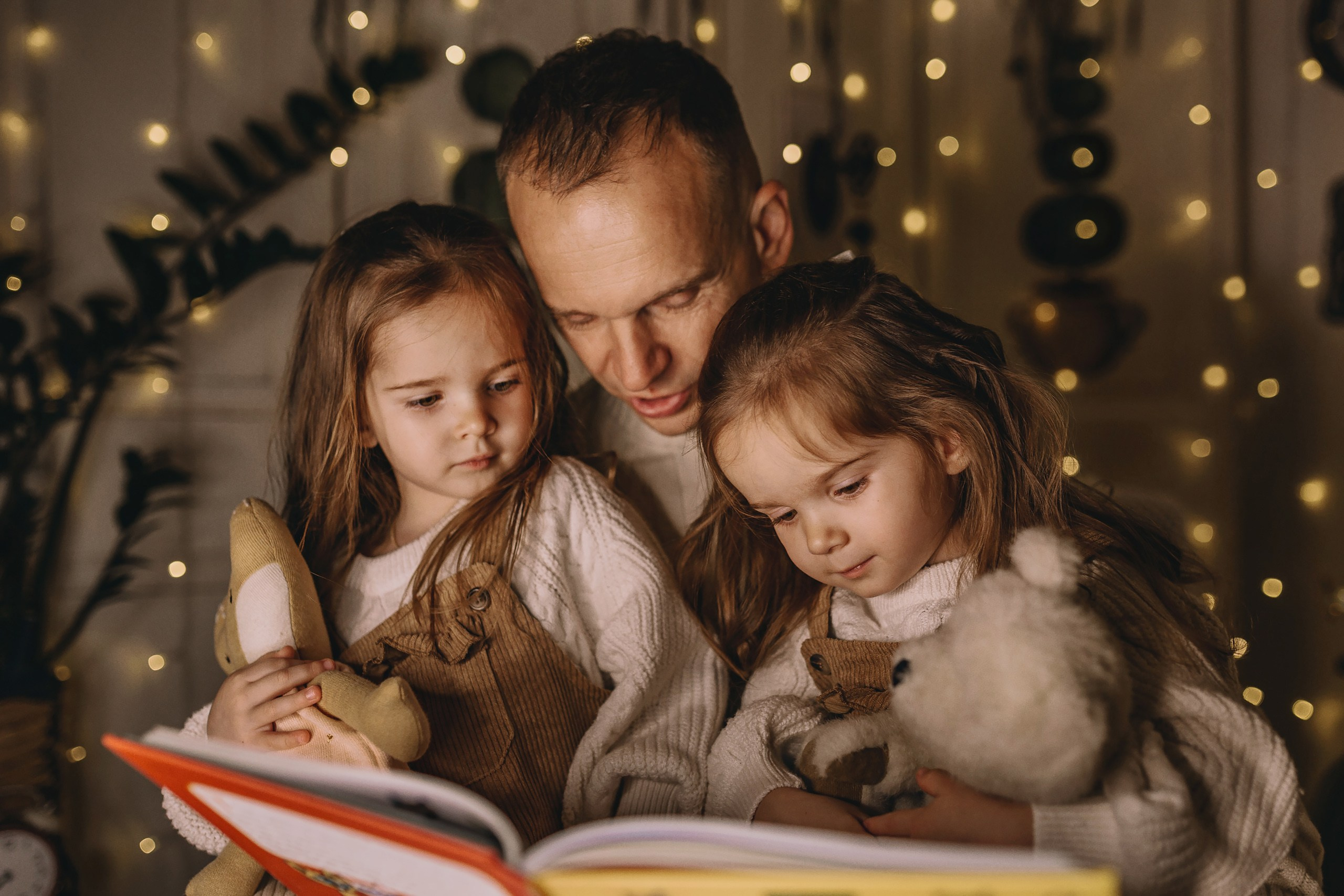 11.26.2025 Christmas Photoshoot. Wedding family event photographer in Chicago Nick Yushevich