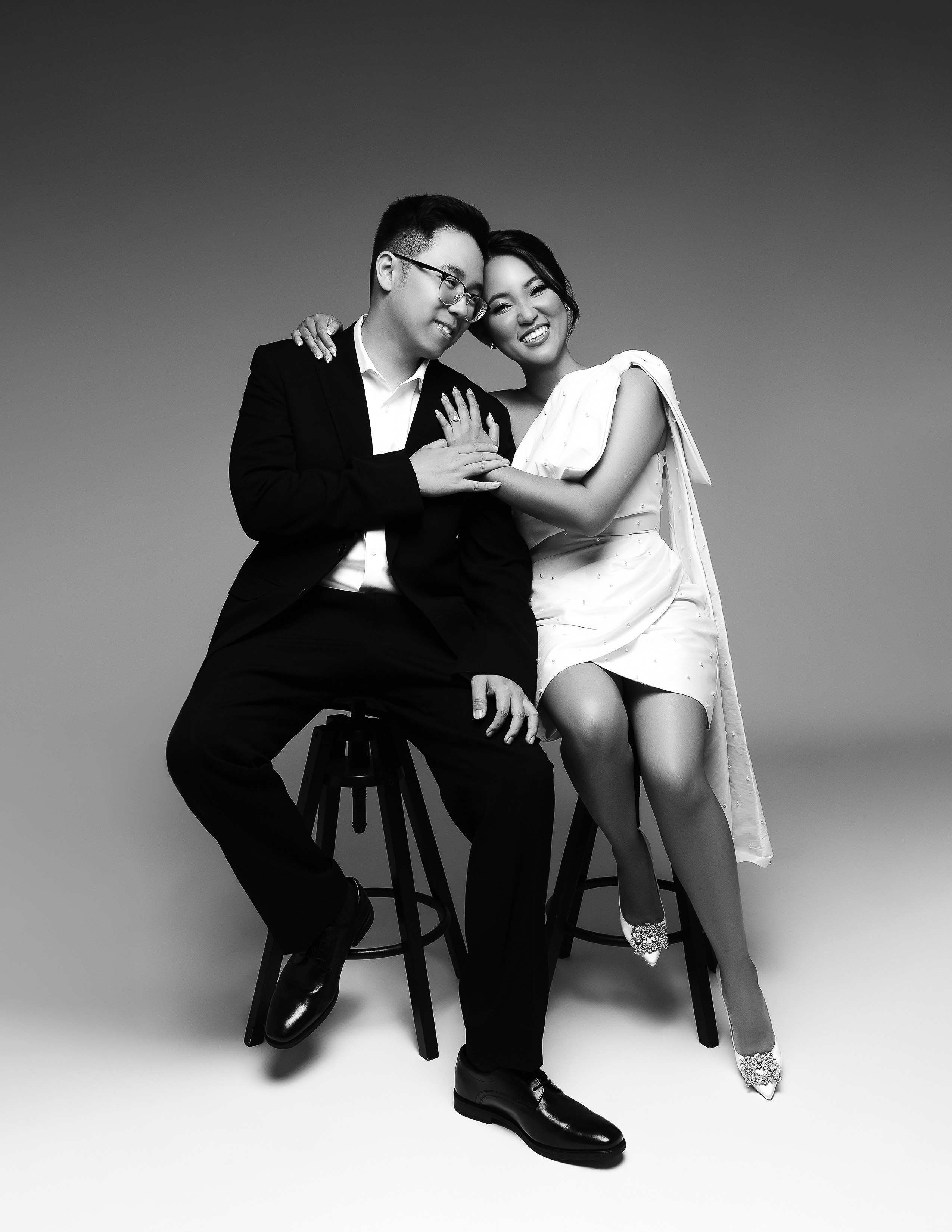 Portraits. Los Angeles maternity, boudoir and family photographer