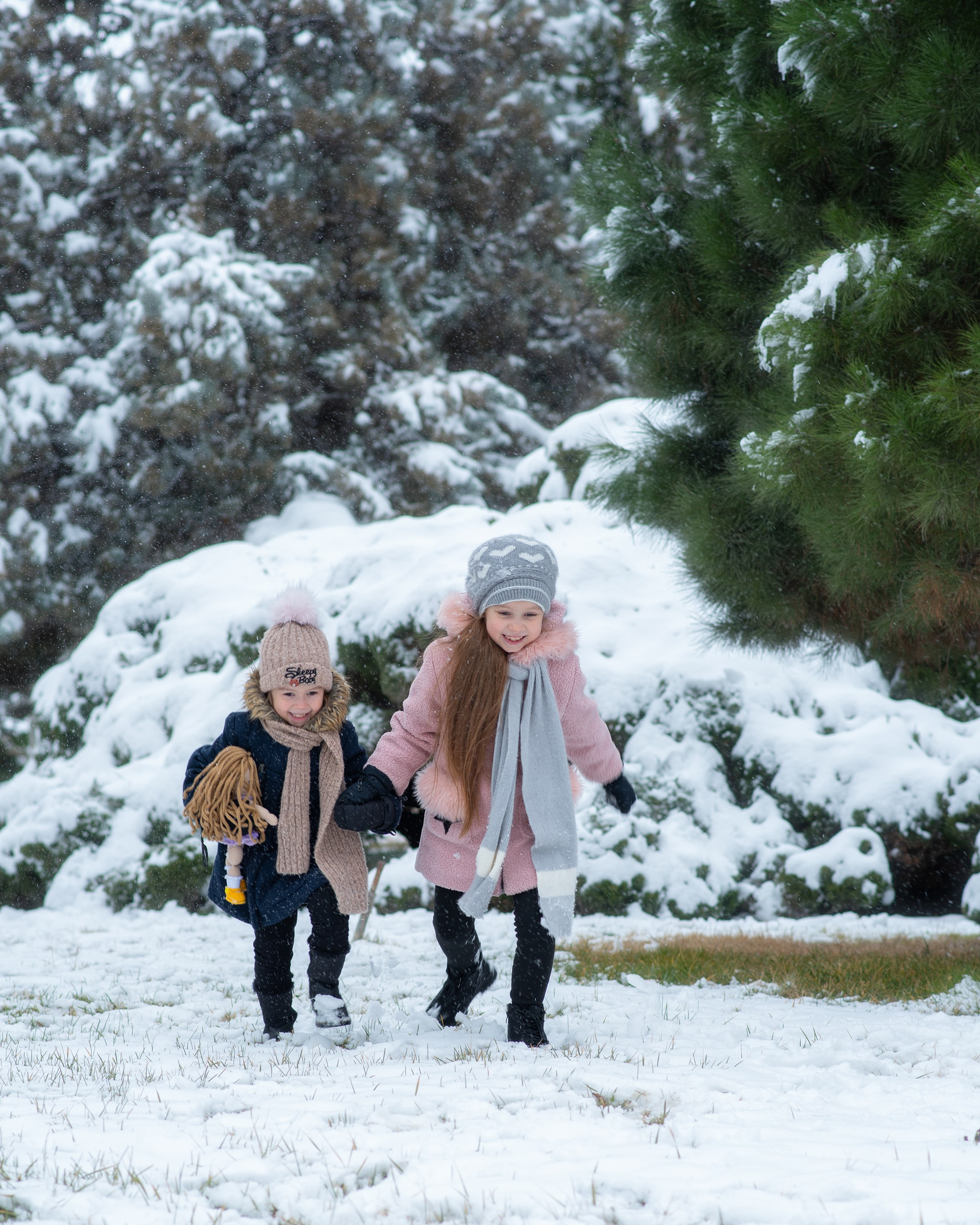 Сестрички Арианна & Альвинна. Ваш фотограф в Ашхабаде Гамлет Осипов
