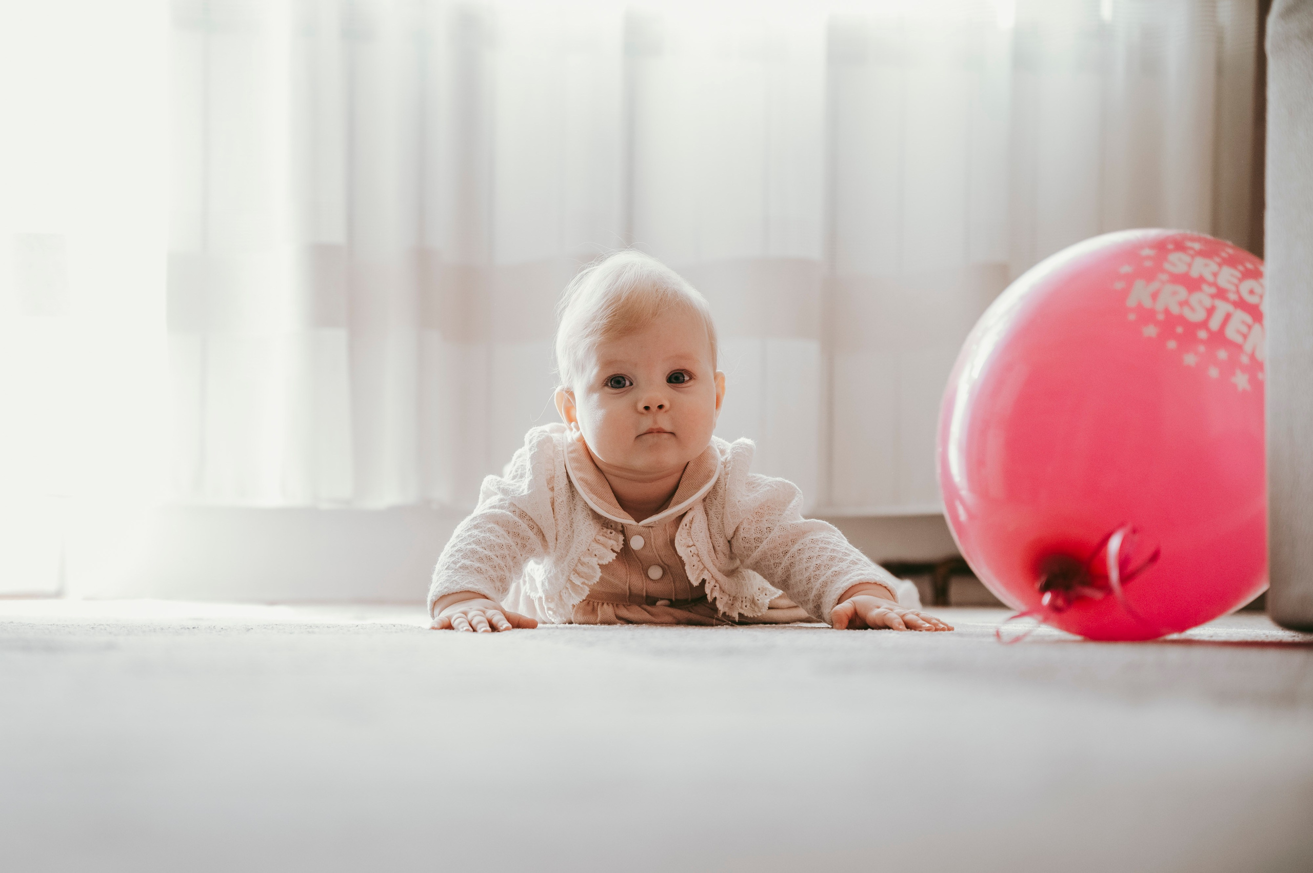 Sofijino krstenje. Deciji i porodicni fotograf u Beogradu Oksana Skendzic