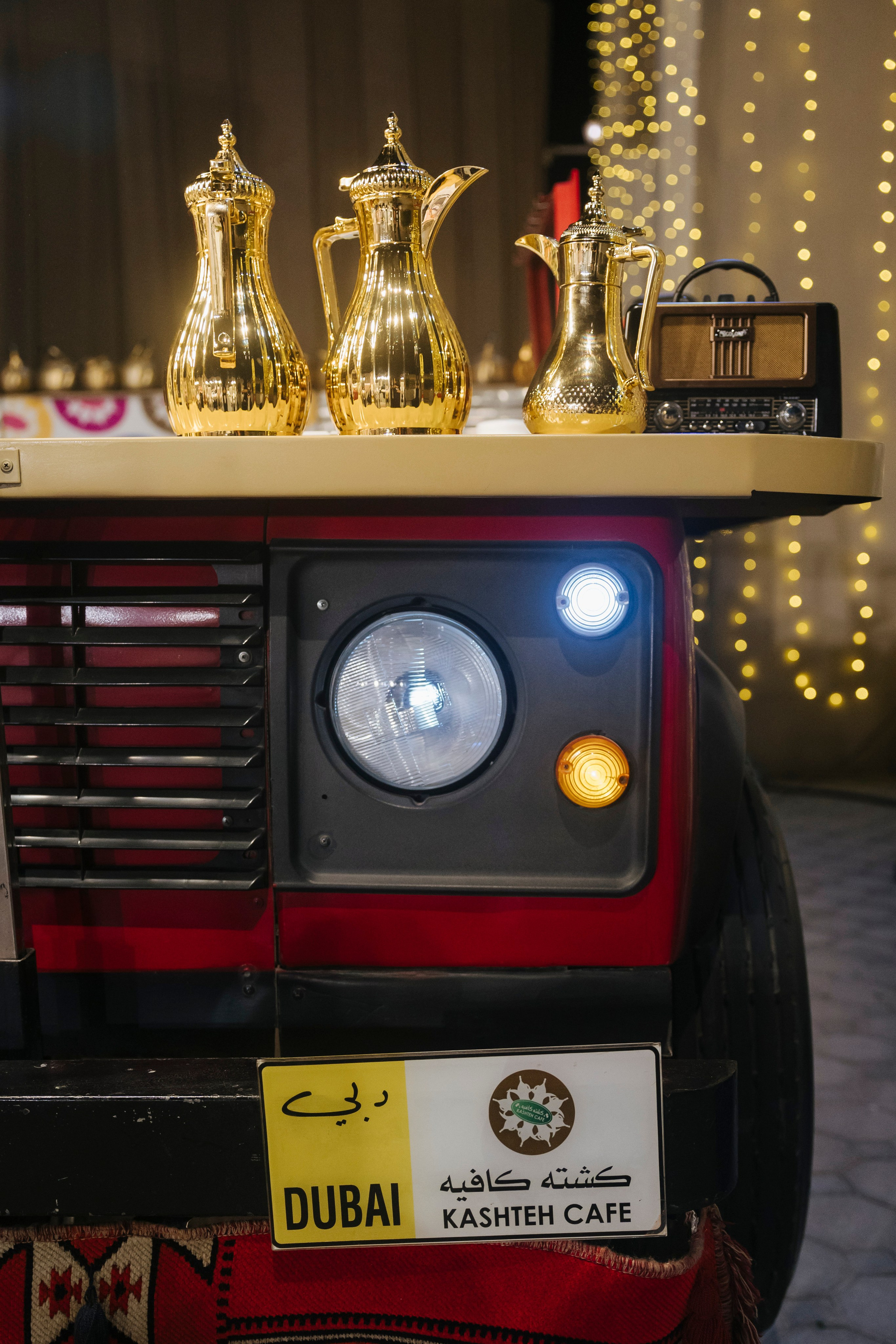 Meera Henna. Wedding, Maternity & Family Photographer in Dubai, UAE & Worldwide