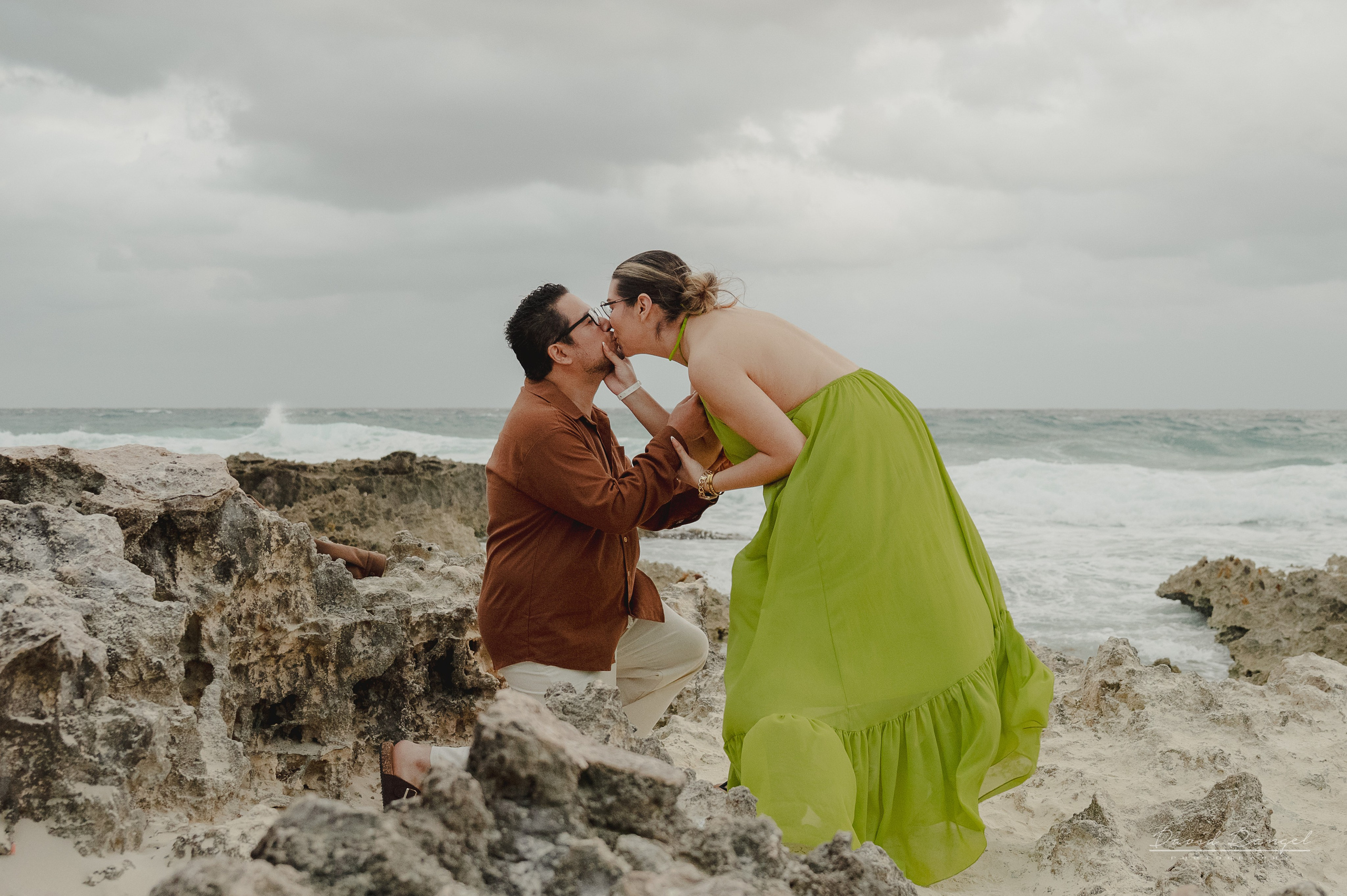 Adan & Moni — Engagement — Playa Forum Cancun. Destination wedding photographer based in Cancun and Riviera Maya with service worldwide