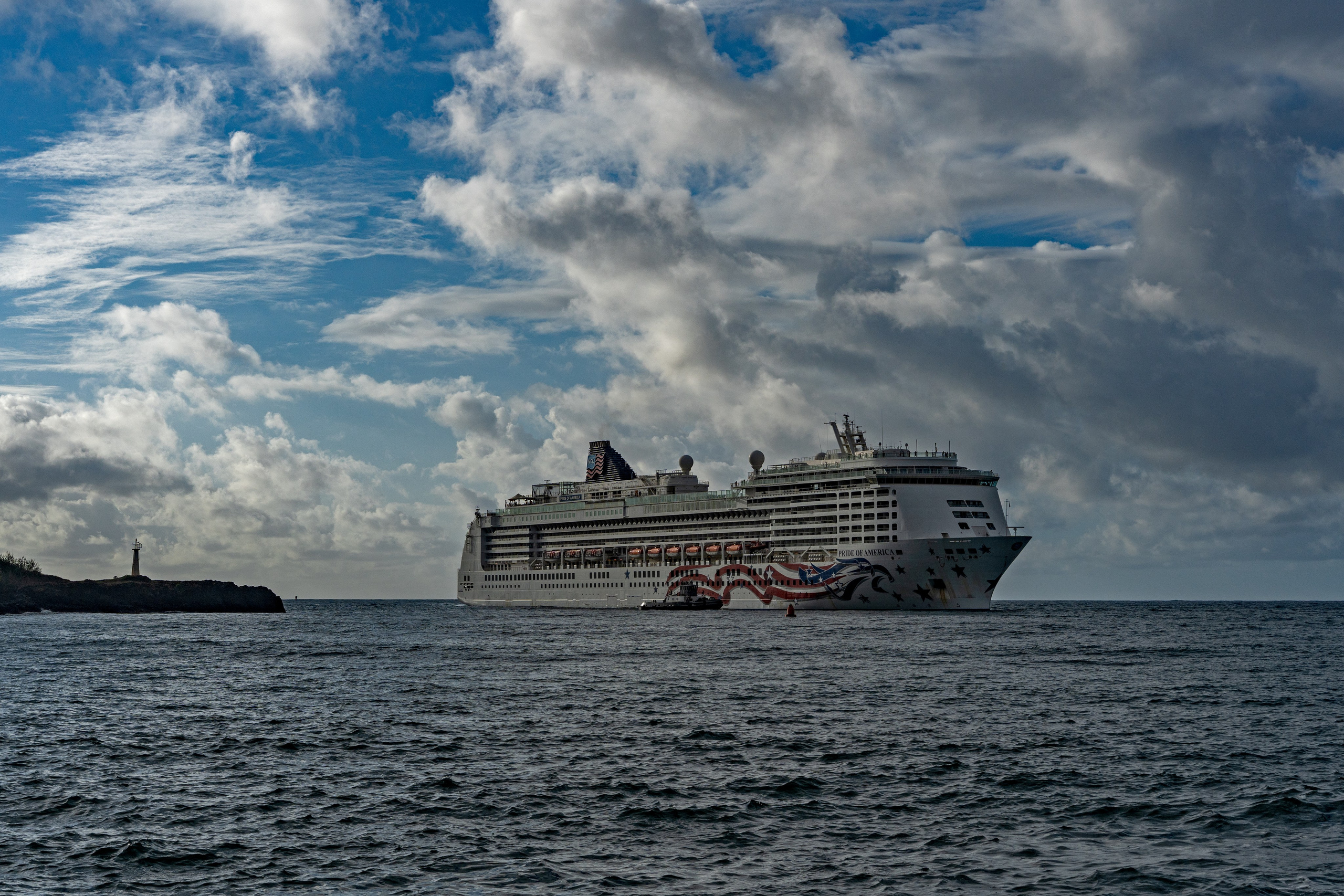 SHIPS. Awards winning photographer in Kauai, Hawaii