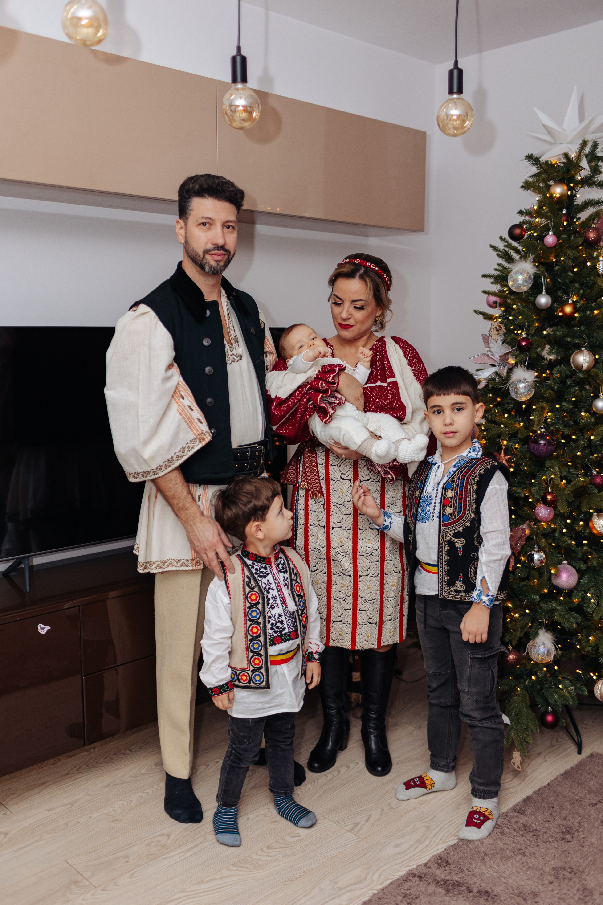 Botezul micuțului Matteo. Cristina Andronache fotograf Brașov fotograf de familie fotograf de nunta Brașov