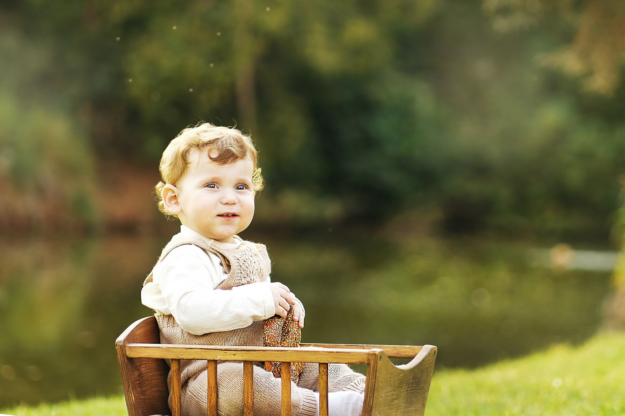 צילומי גיל שנה. צלמת ילדים, הריון ומשפחה בישראל
