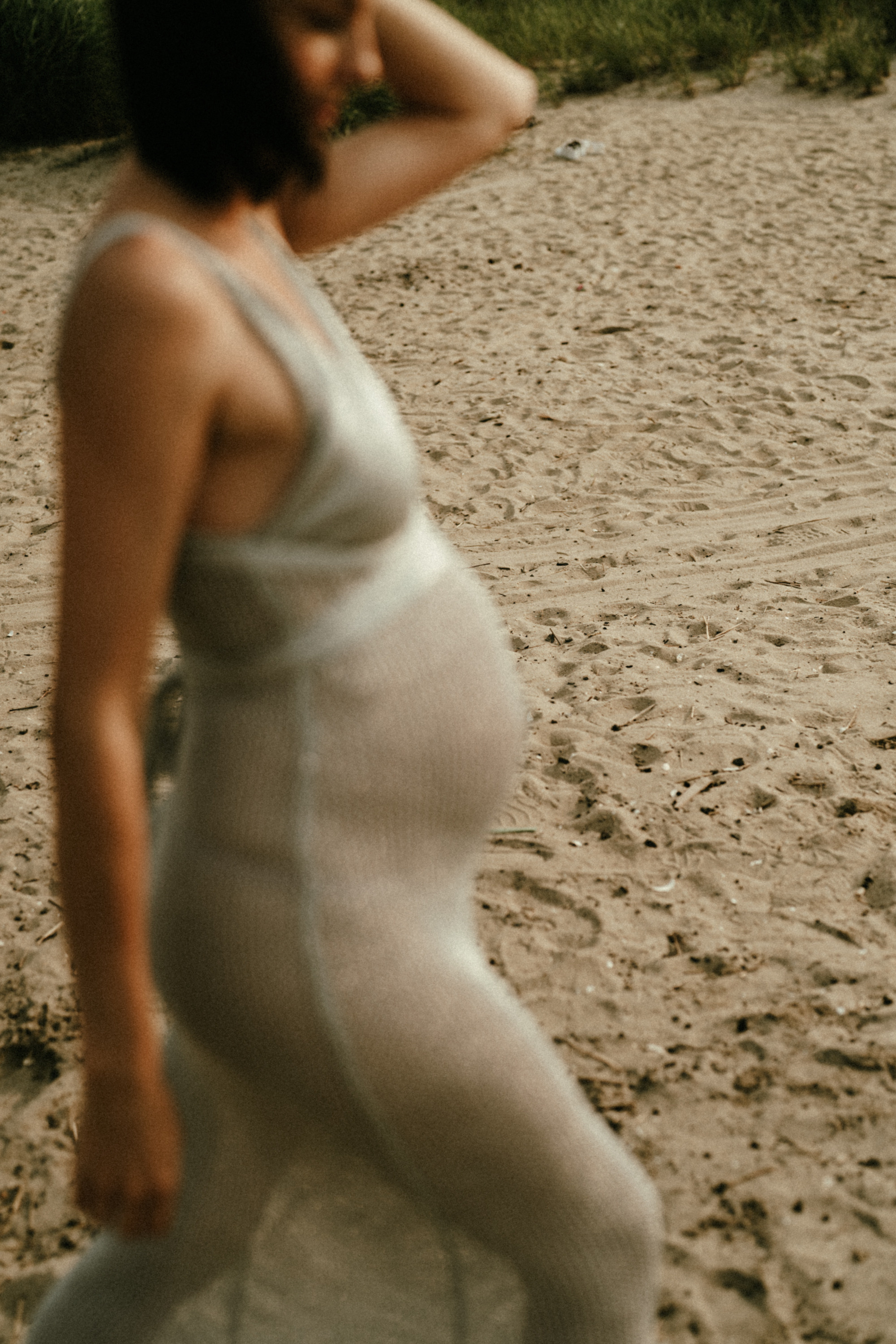 Beach maternity photoshoot. Modern maternity photographer in Long Island New York