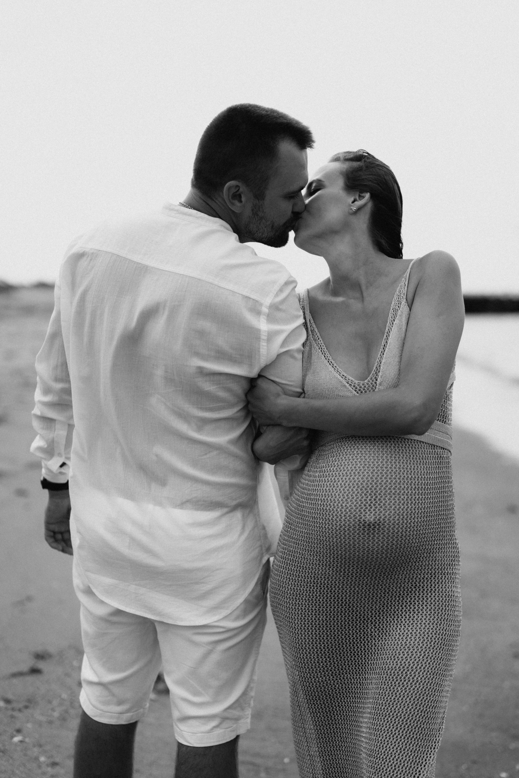 Beach maternity photoshoot. Modern maternity photographer in Long Island New York