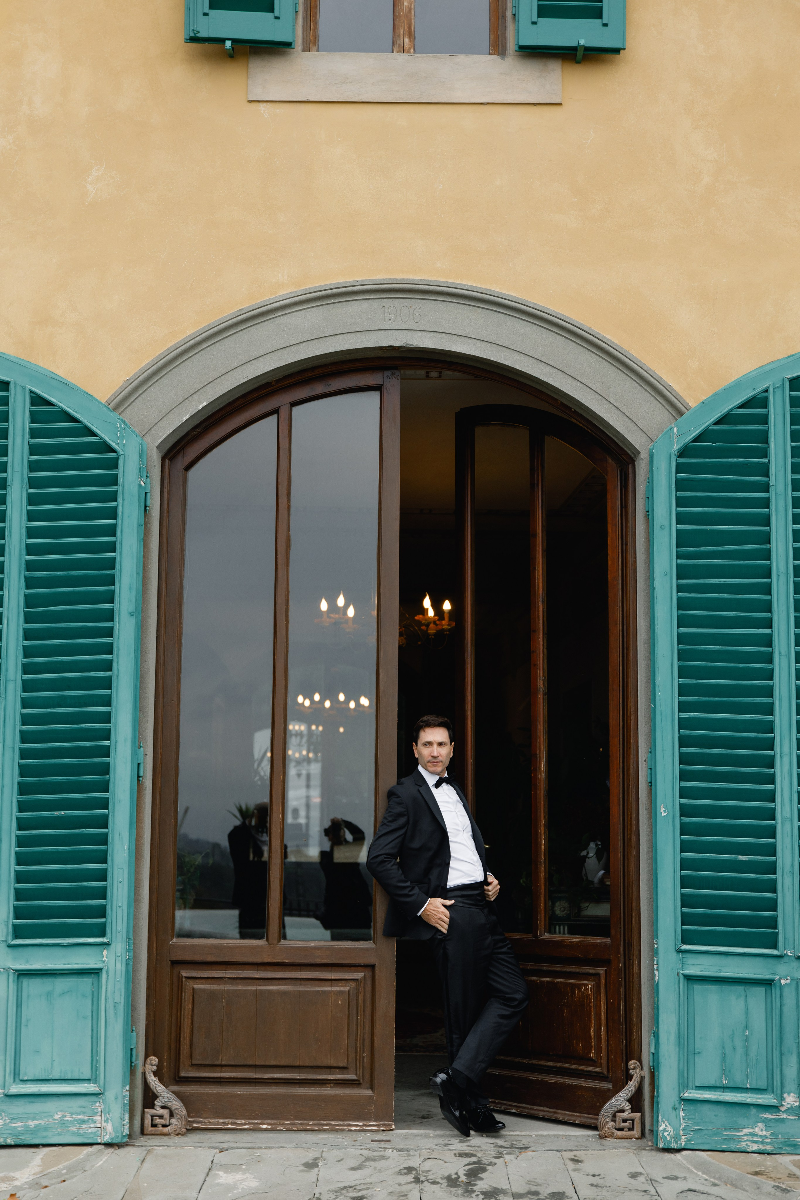 Destination wedding Photographer Italy Tuscany Rome Como Umbria. Wedding Photographer Rome Tuscany Como Sicily Puglia Amalfy Italy- Oksana Savenchuk