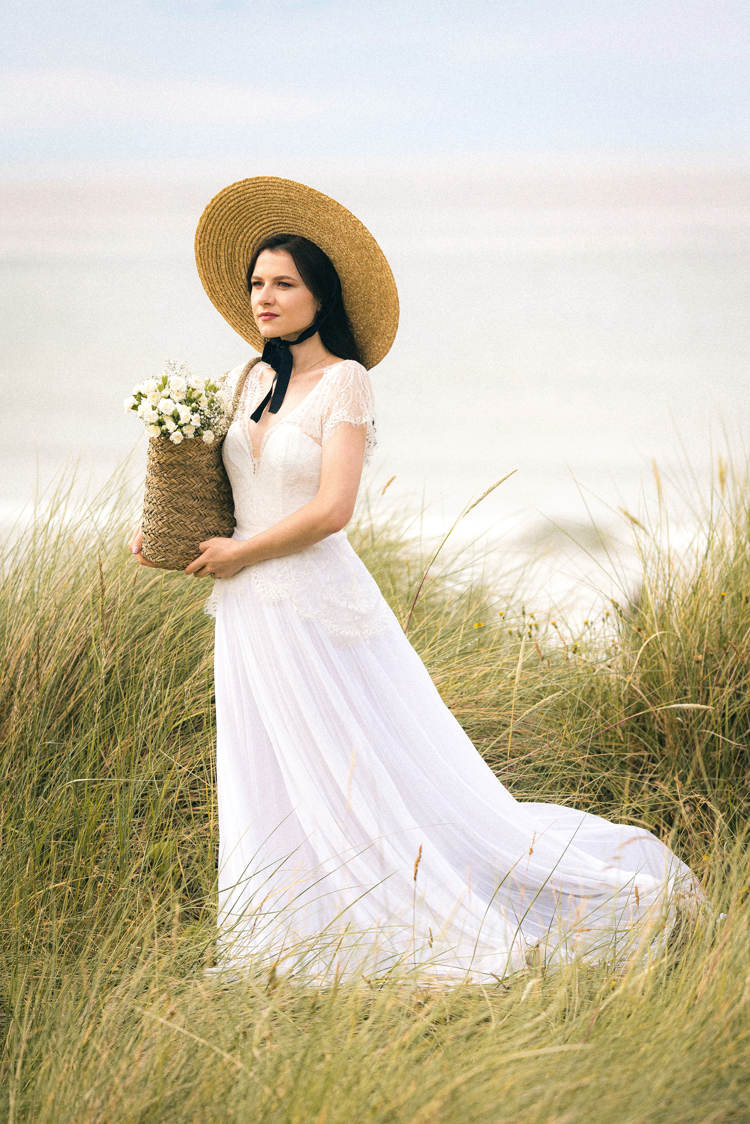 Northumberland coast elopement. Tania Gandrabur, photographer in West Midlands, England