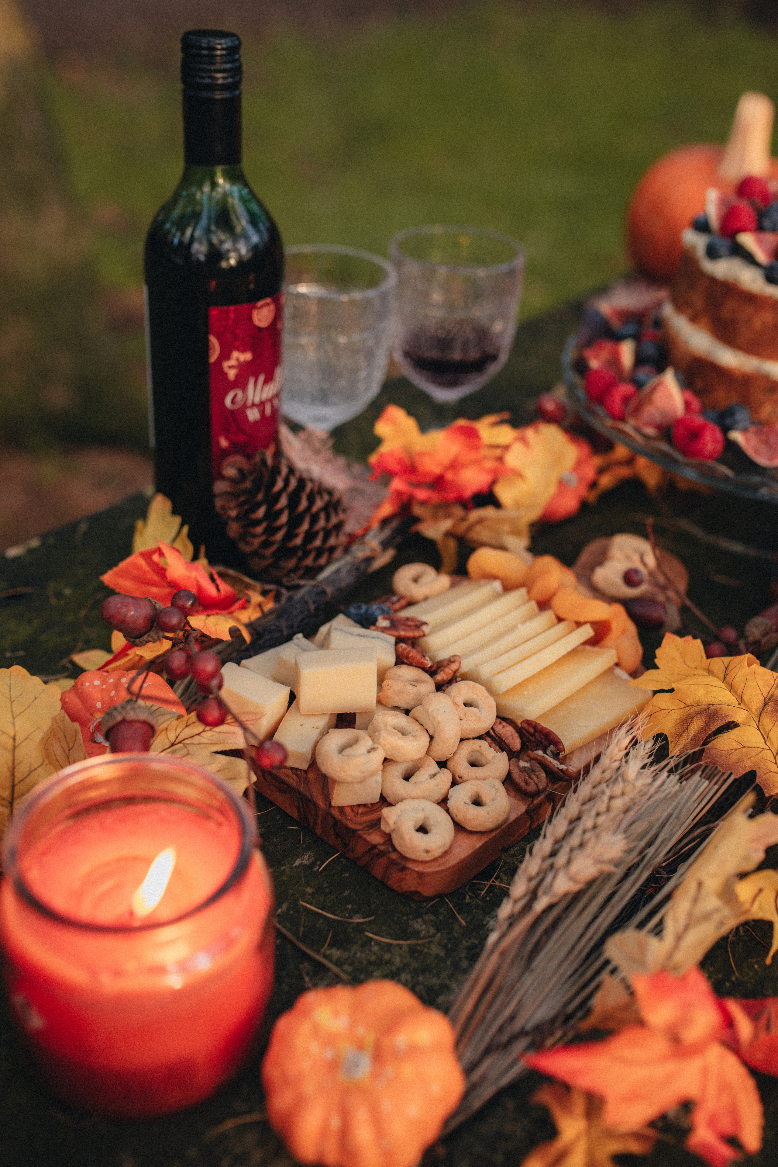 A cozy autumn date. Tania Gandrabur, photographer in West Midlands, England