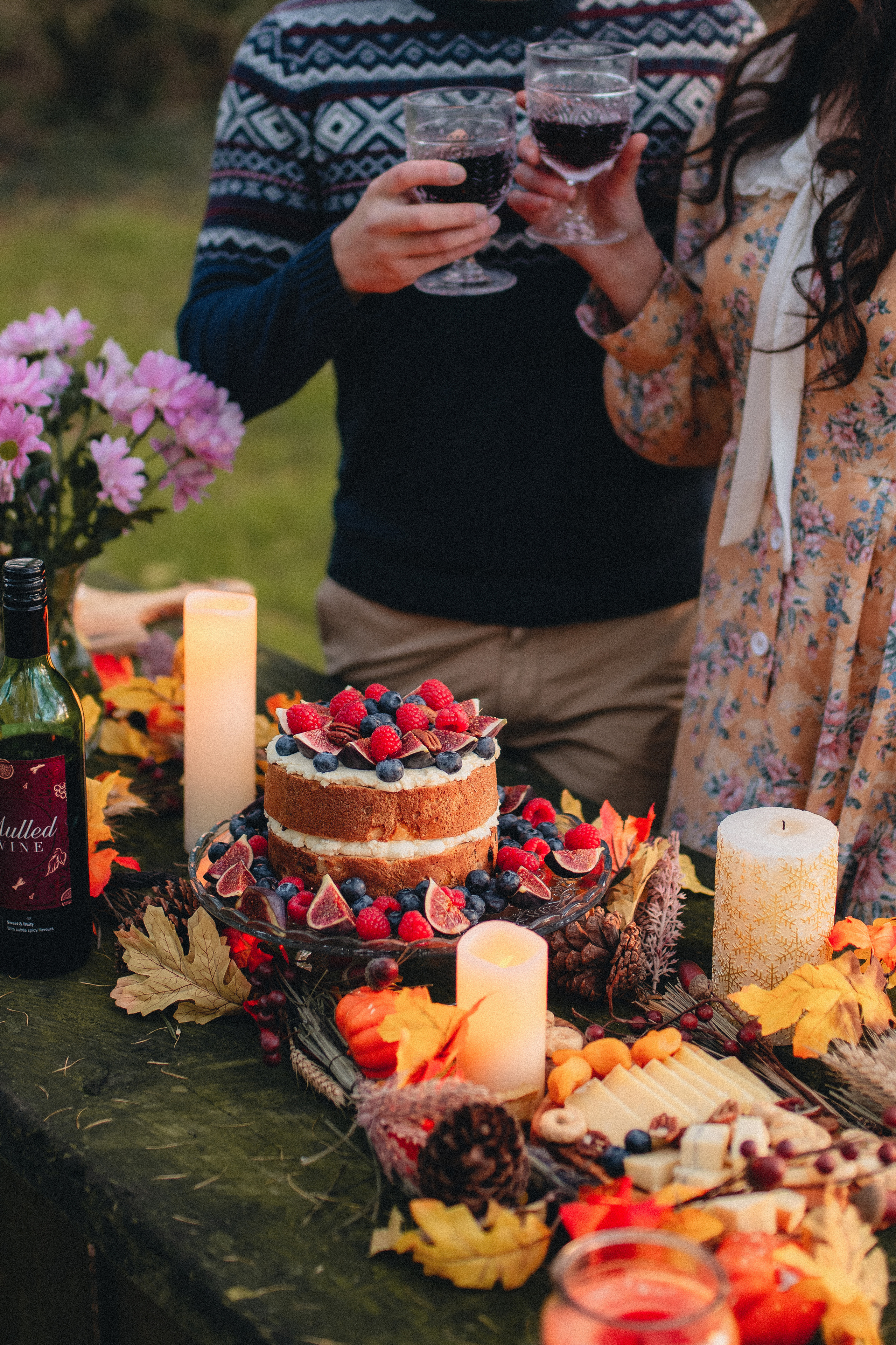 A cozy autumn date. Tania Gandrabur, photographer in West Midlands, England