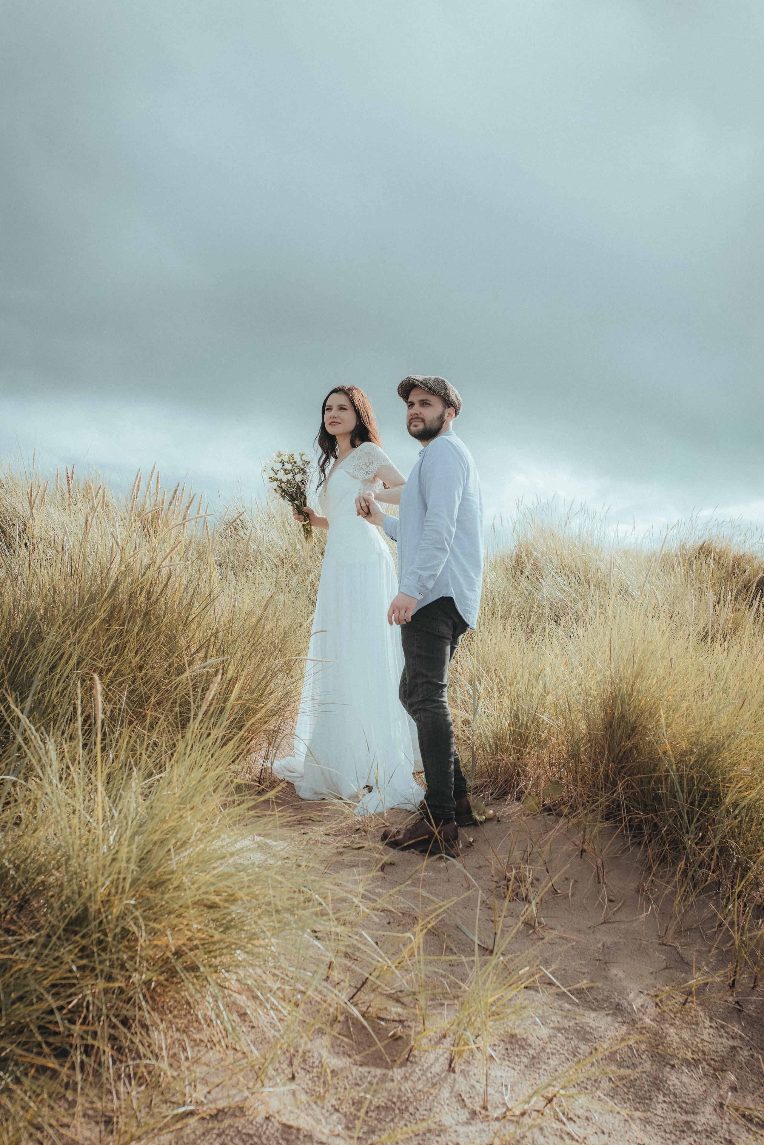 Northumberland coast elopement. Tania Gandrabur, photographer in West Midlands, England