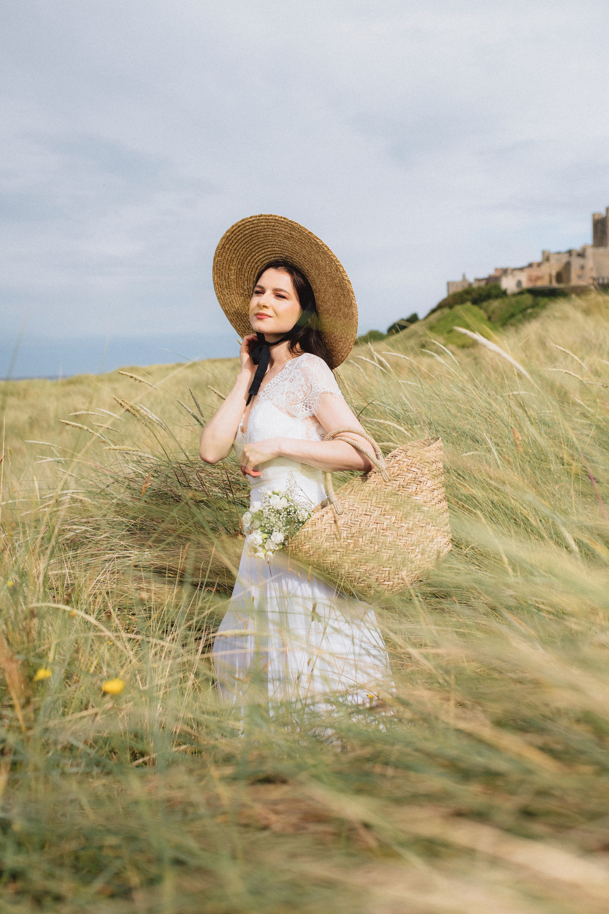 Northumberland coast elopement. Tania Gandrabur, photographer in West Midlands, England
