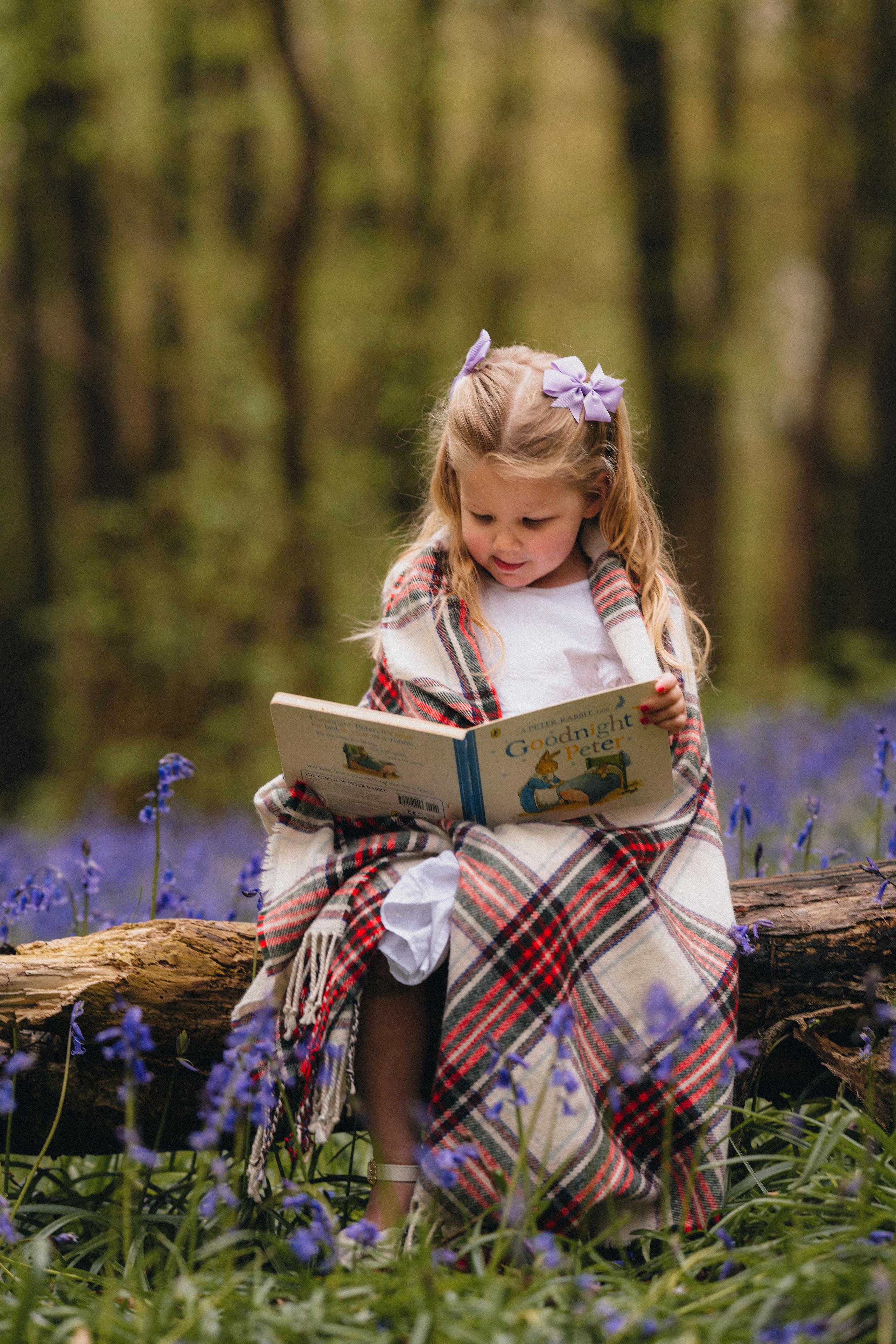 Family Bluebell sessions. Tania Gandrabur, photographer in West Midlands, England