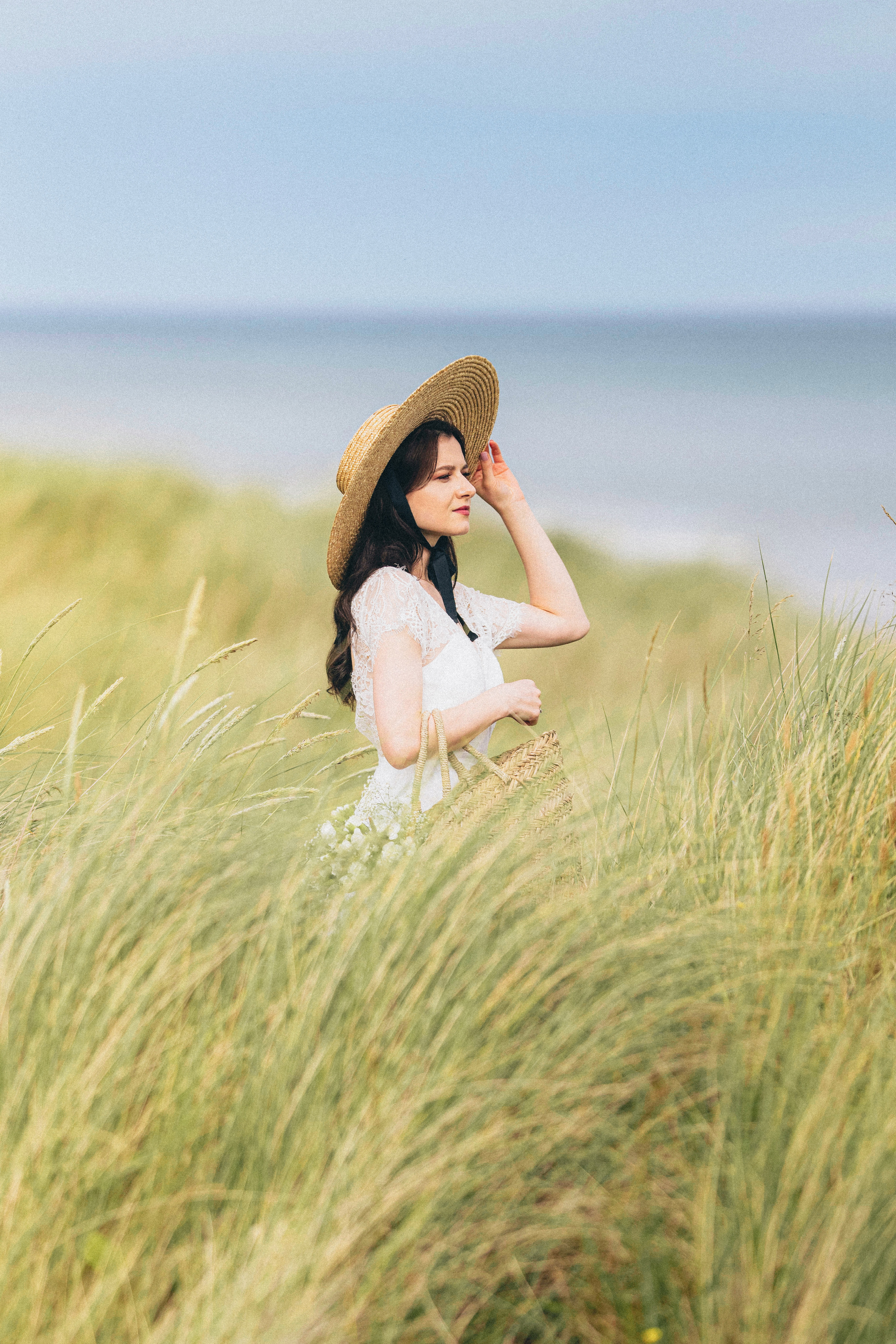 Northumberland coast elopement. Tania Gandrabur, photographer in West Midlands, England