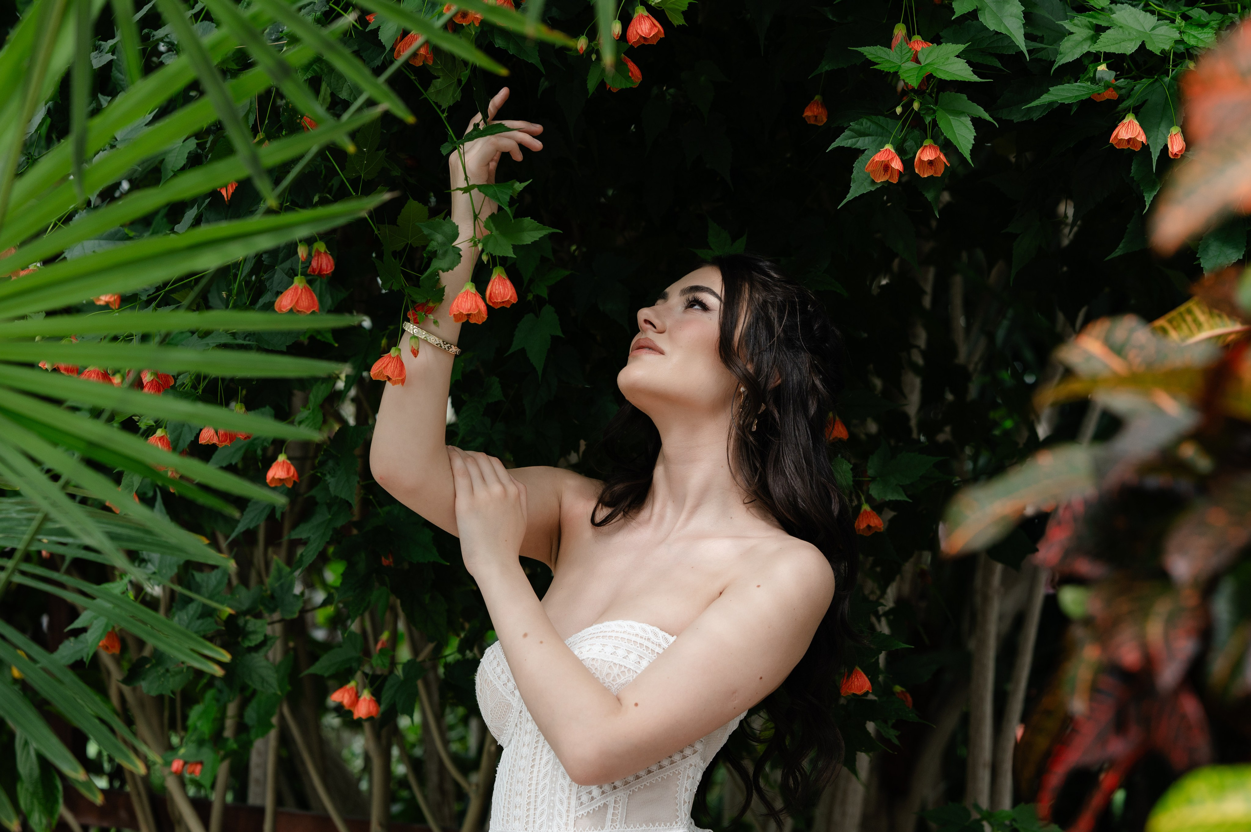 Botanical BRIDE. Alexandra Hanu Photographer