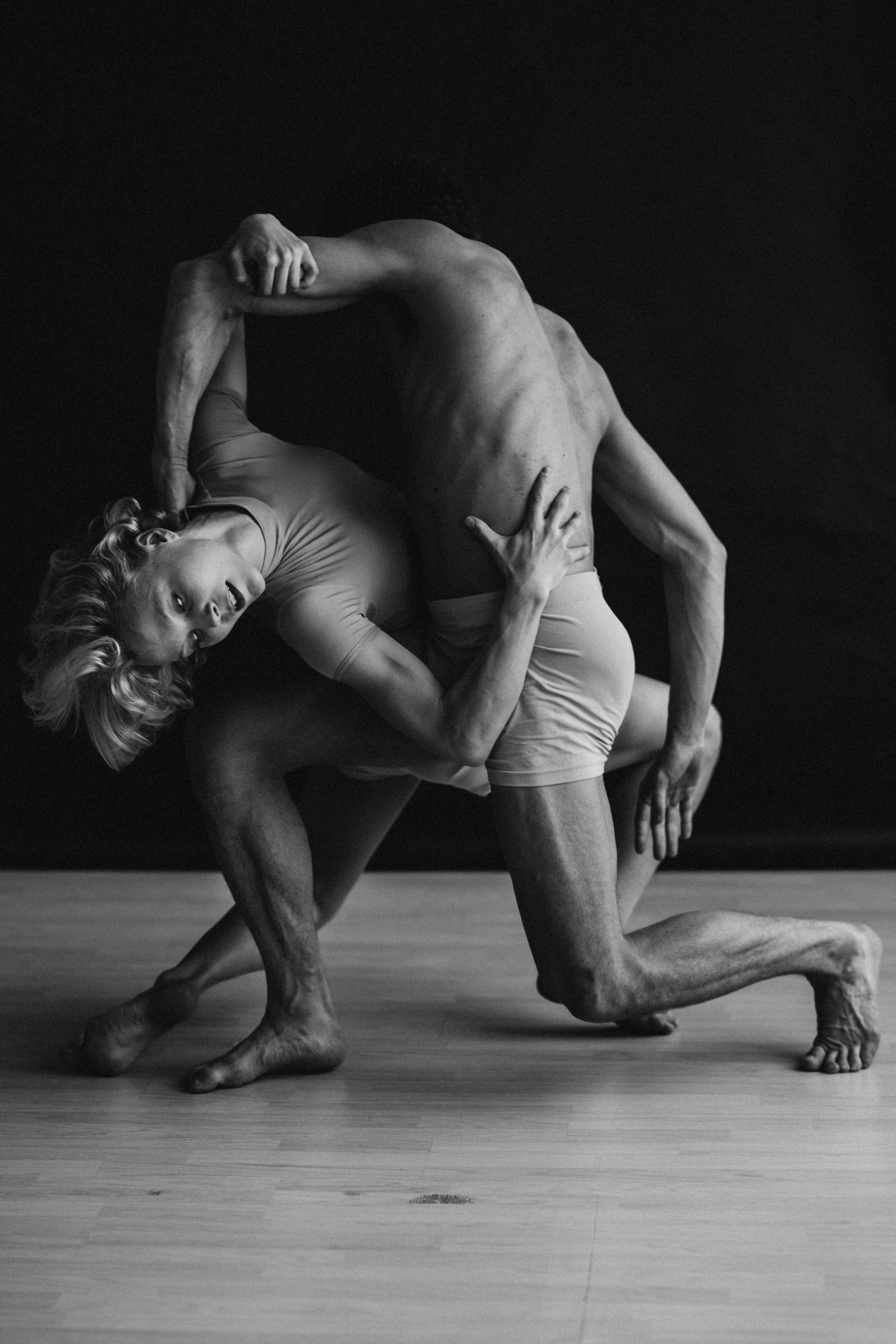 DANCERS. Victoria Olonen – Cinematic Portrait Artist | Helsinki & Europe