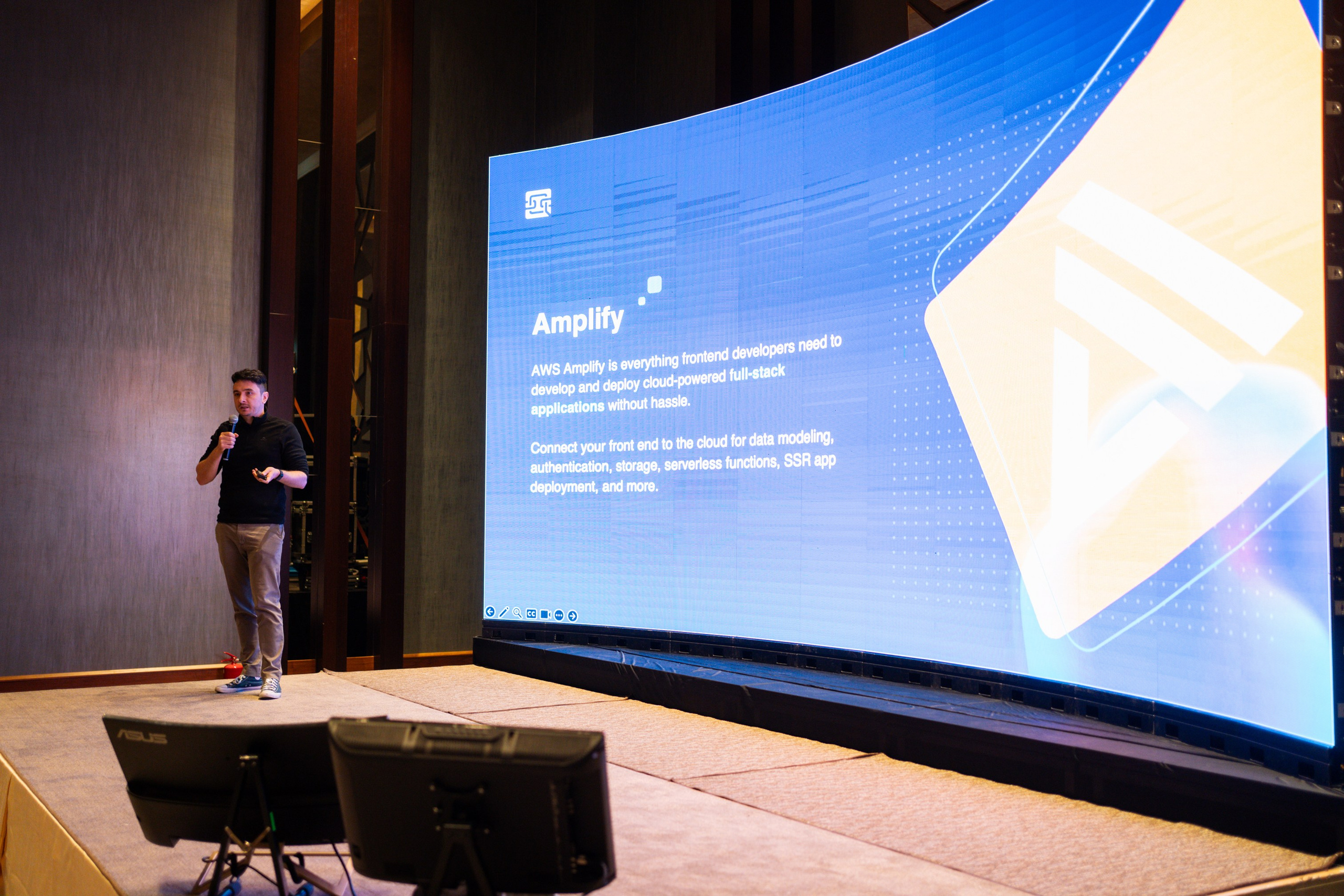 AWS Community Day Romania 2024. Cozac Cristian Photographer