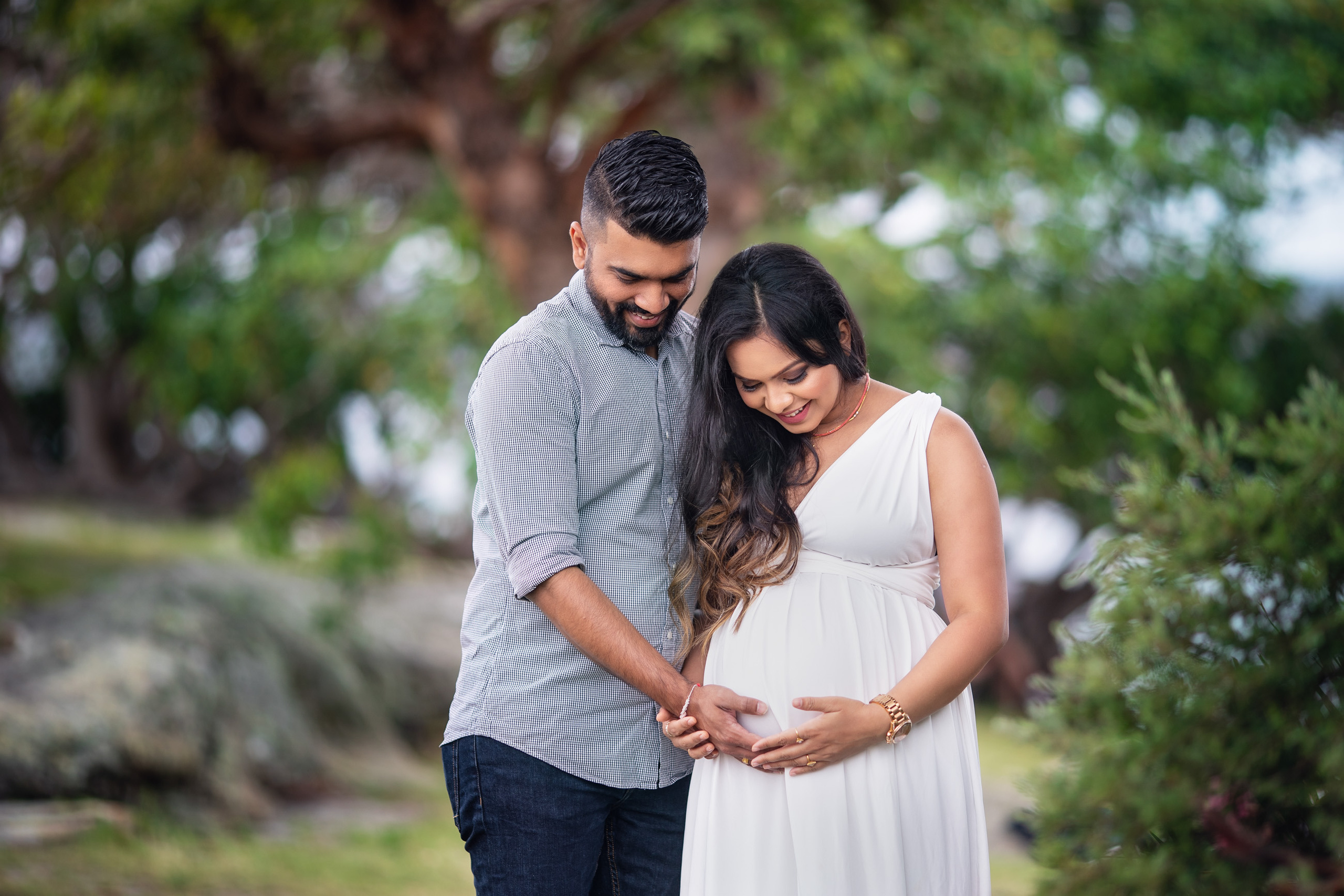 Maternity Photography Sydney, bush. Family and Pregnancy Photographer