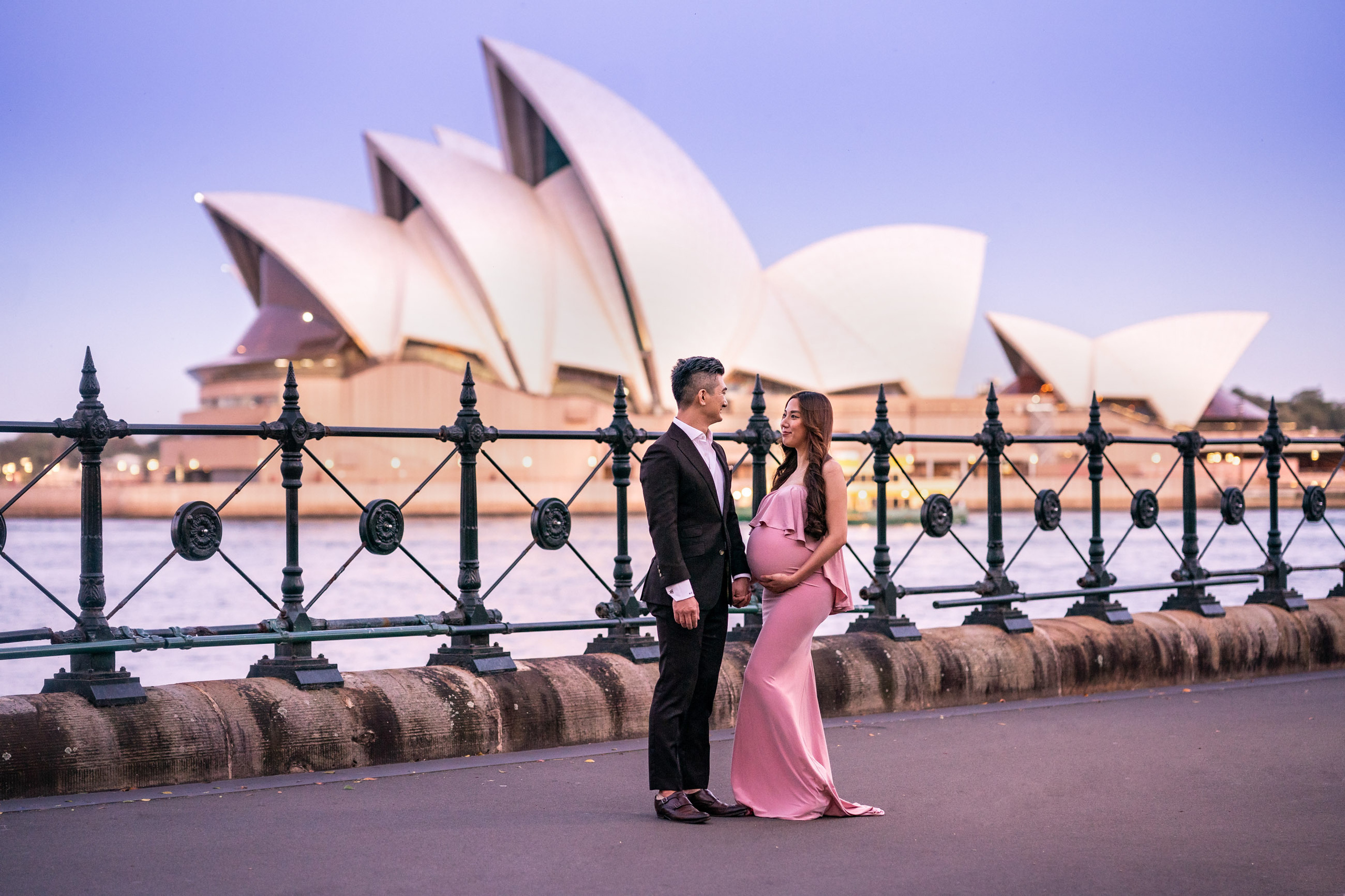 Maternity Photography Sydney, Opera House. Pregnancy Photographer