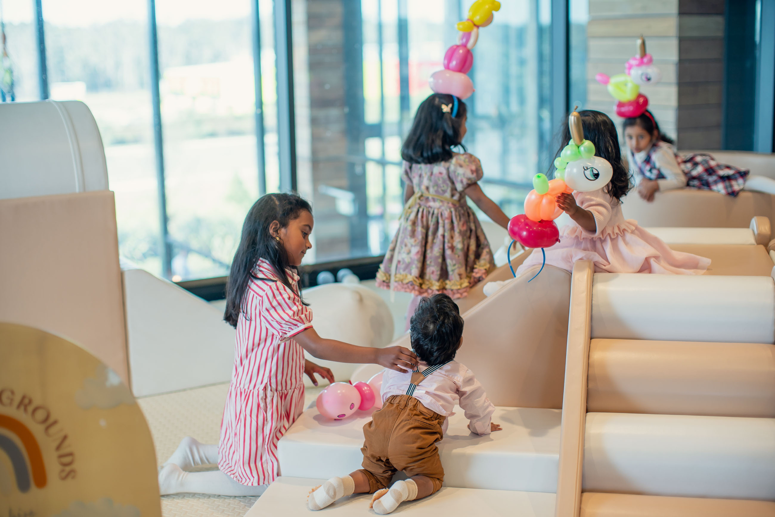 Wild Adventures at Judah’s First Birthday: A Zoo-tastic Party Photogra. Family and Maternity Photography in Sydney, Hills District