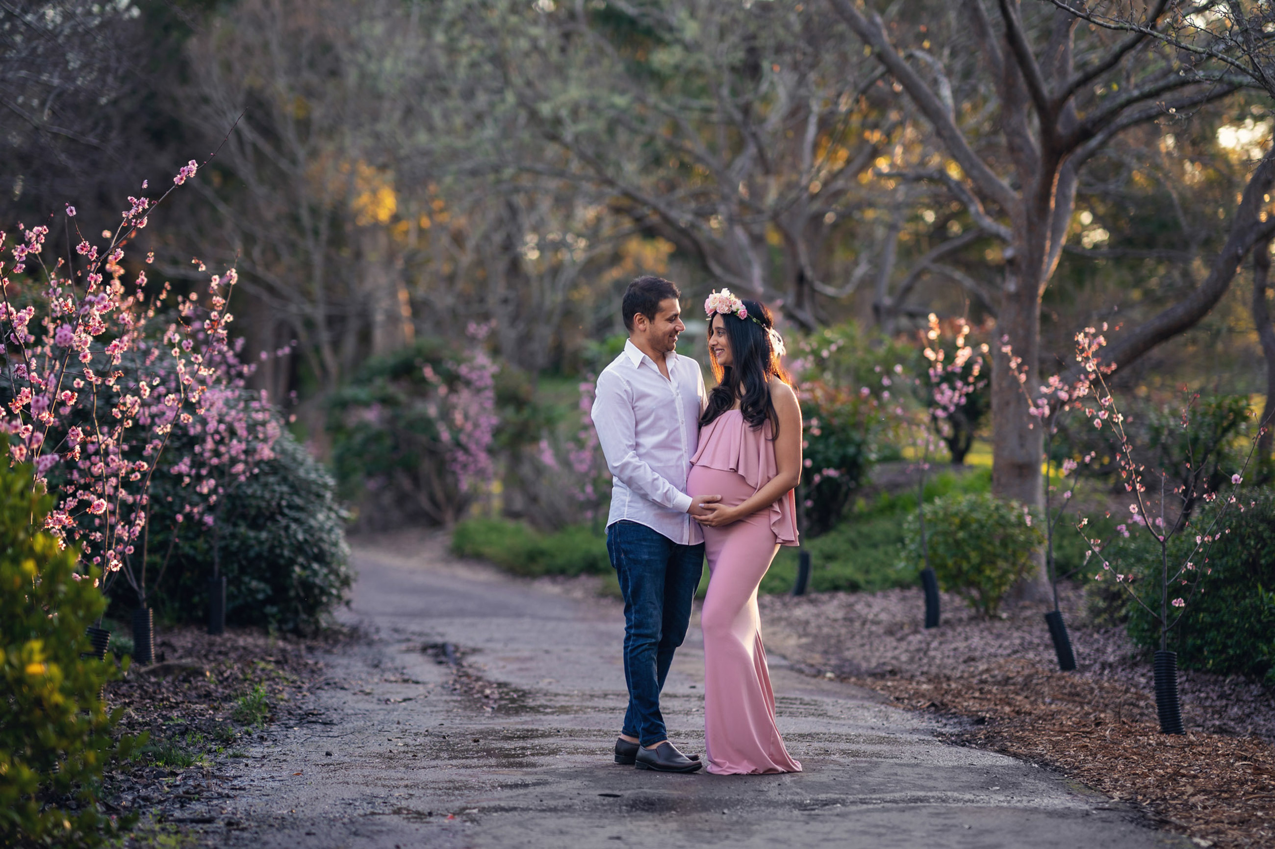 Maternity Photography Sydney, cherry blossom park. Family and Pregnancy Photographer