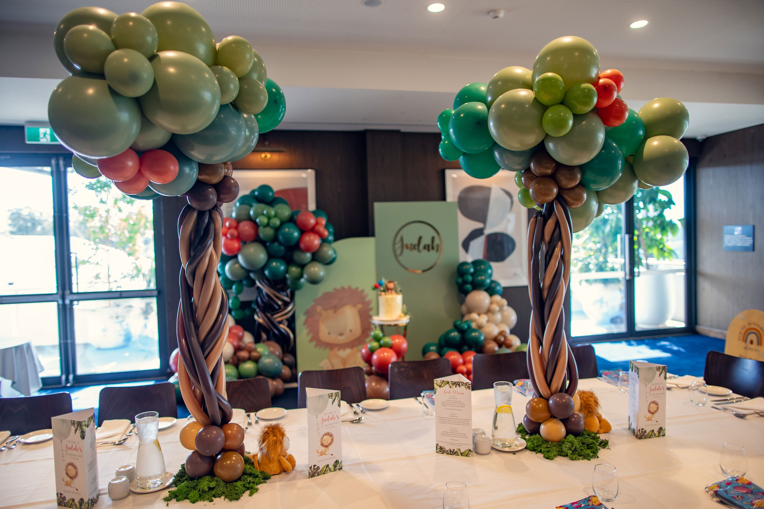 Wild Adventures at Judah’s First Birthday: A Zoo-tastic Party Photogra. Family and Maternity Photography in Sydney, Hills District