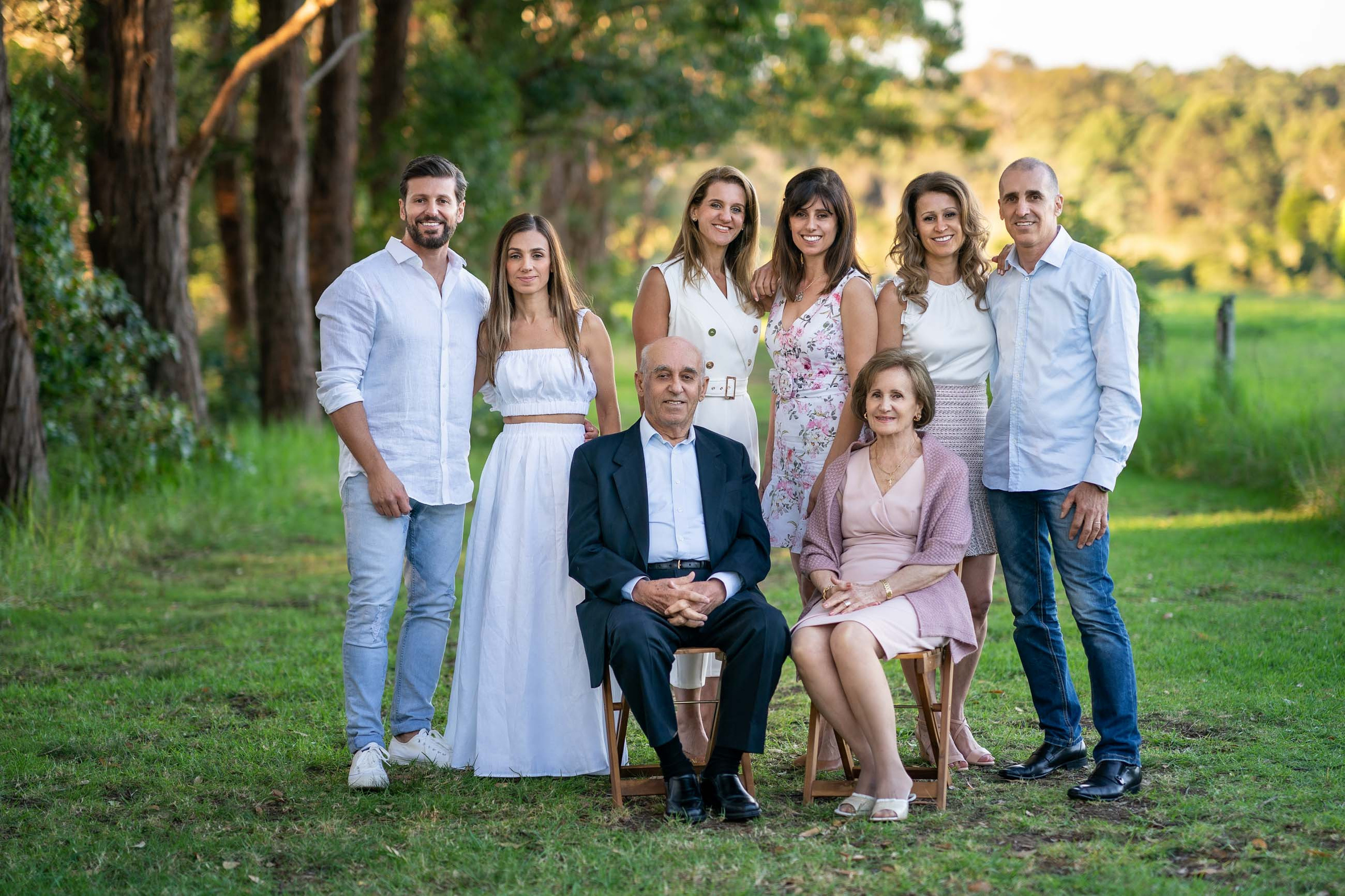 Extended family portrait photoshoot in Sydney