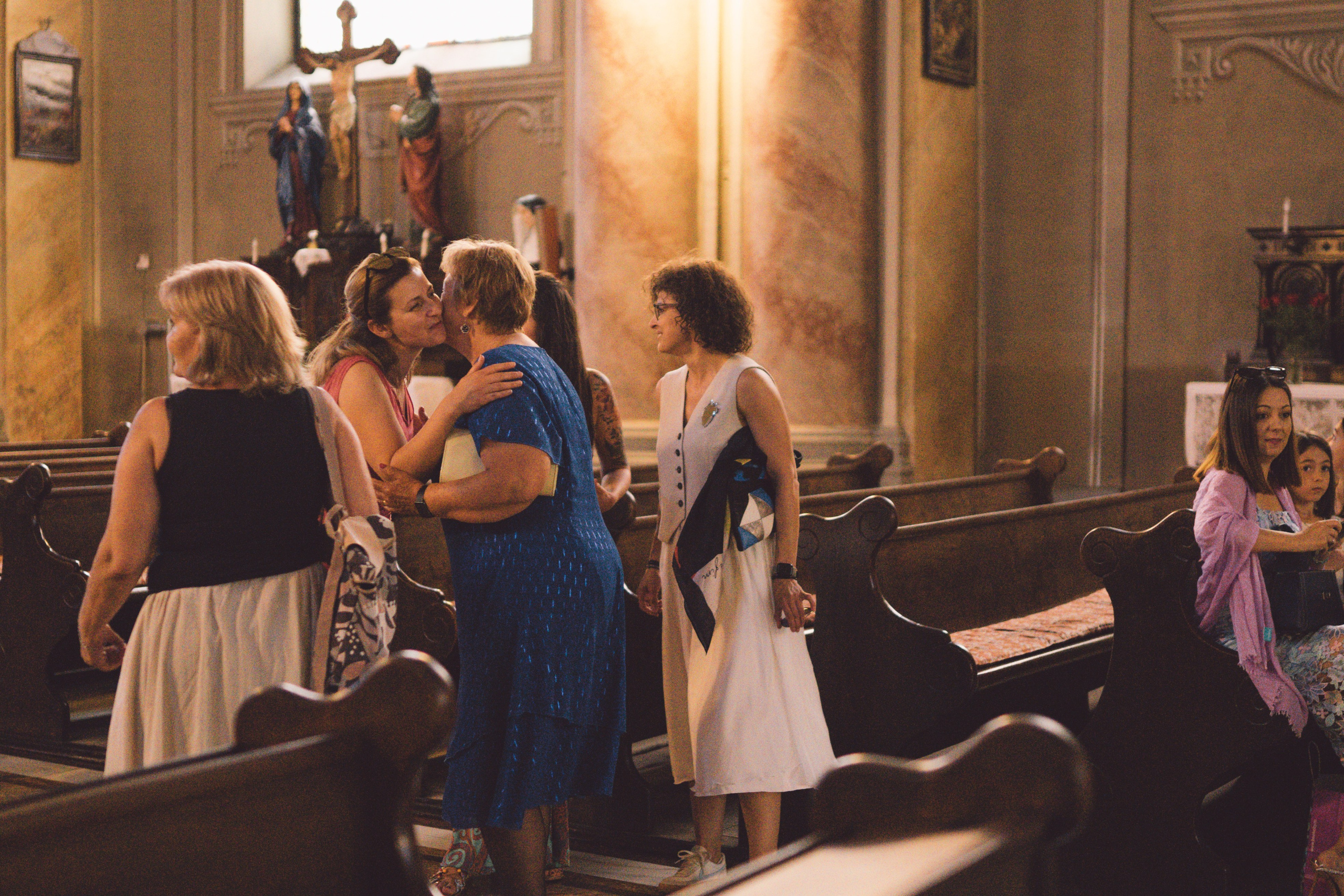 Fotografie de Eveniment Brașov: Povești Vizuale | Mădălina Beda. Madalina Beda- Artist vizual, fotograf, doula la nastere, consultant babywearing Brasov si in toata tara