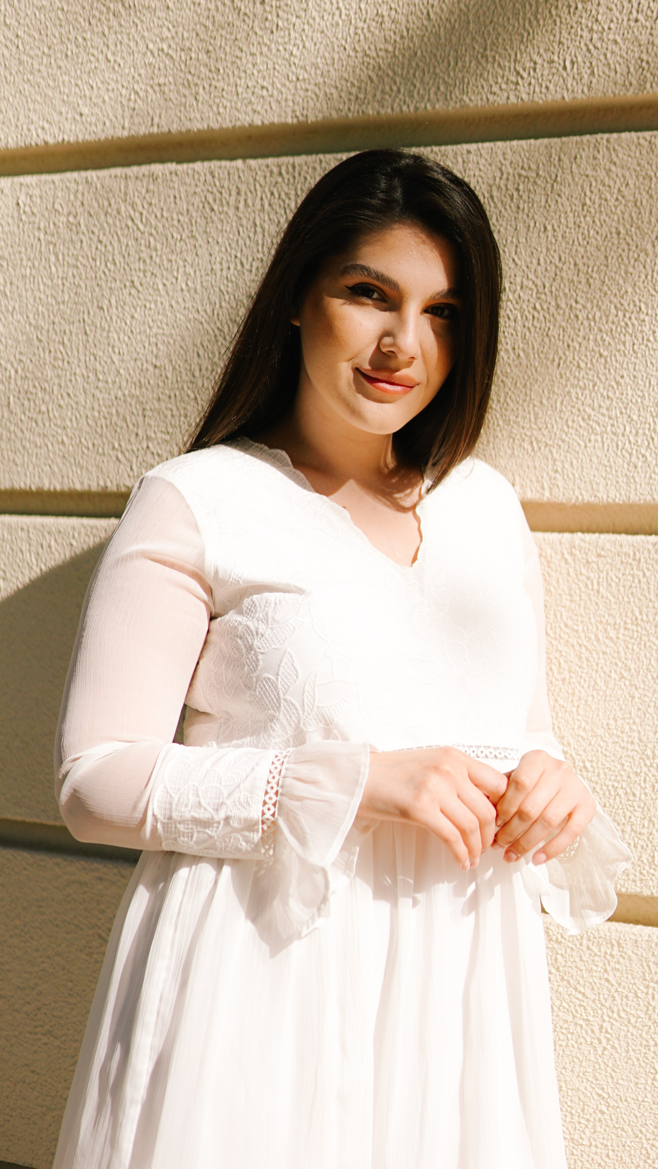 Fotografie de Portret Brașov | Artist Mădălina Beda. Madalina Beda- Artist vizual, fotograf, doula la nastere, consultant babywearing Brasov si in toata tara