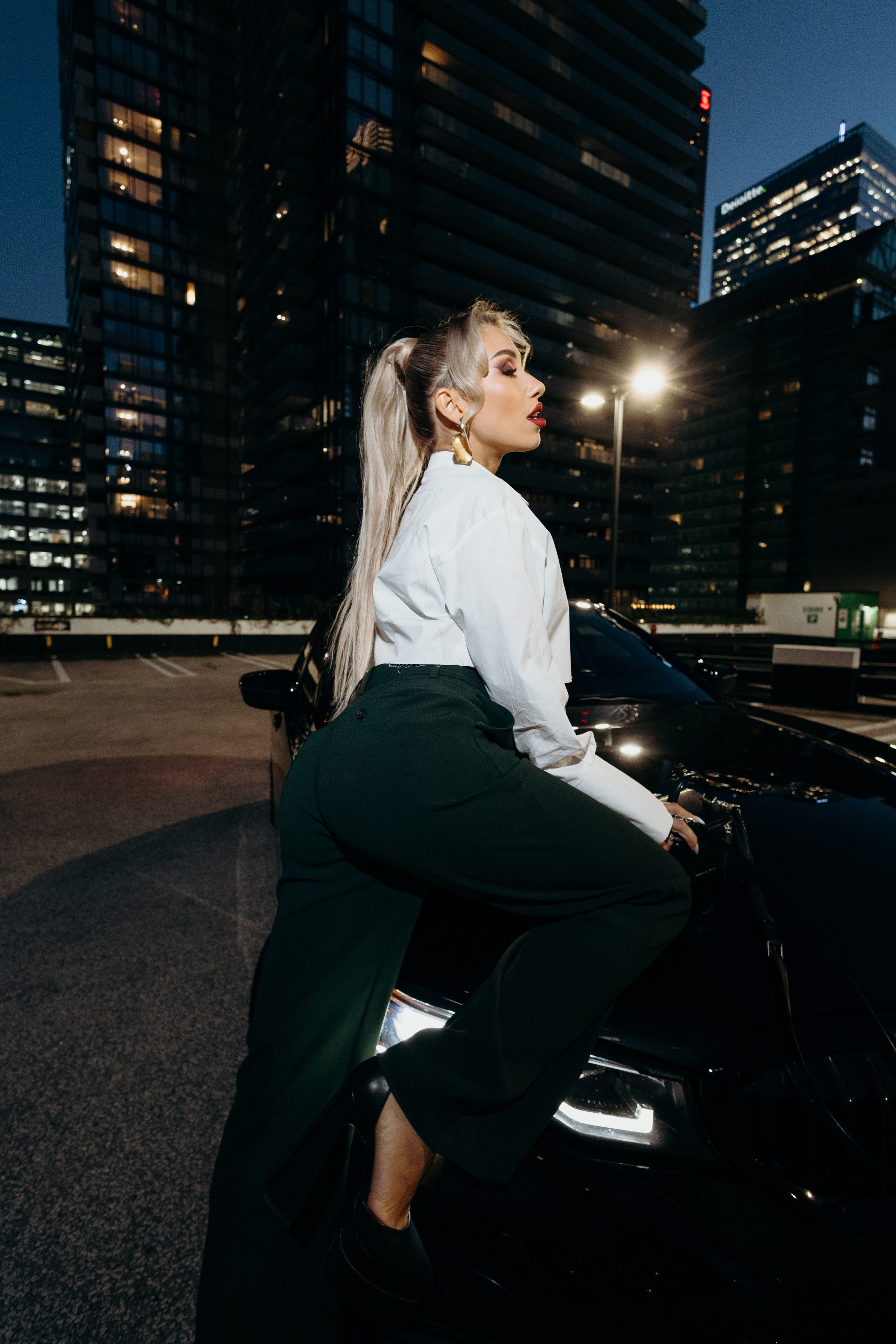 Rooftop Flash Drive. Alex UA — Toronto photographer