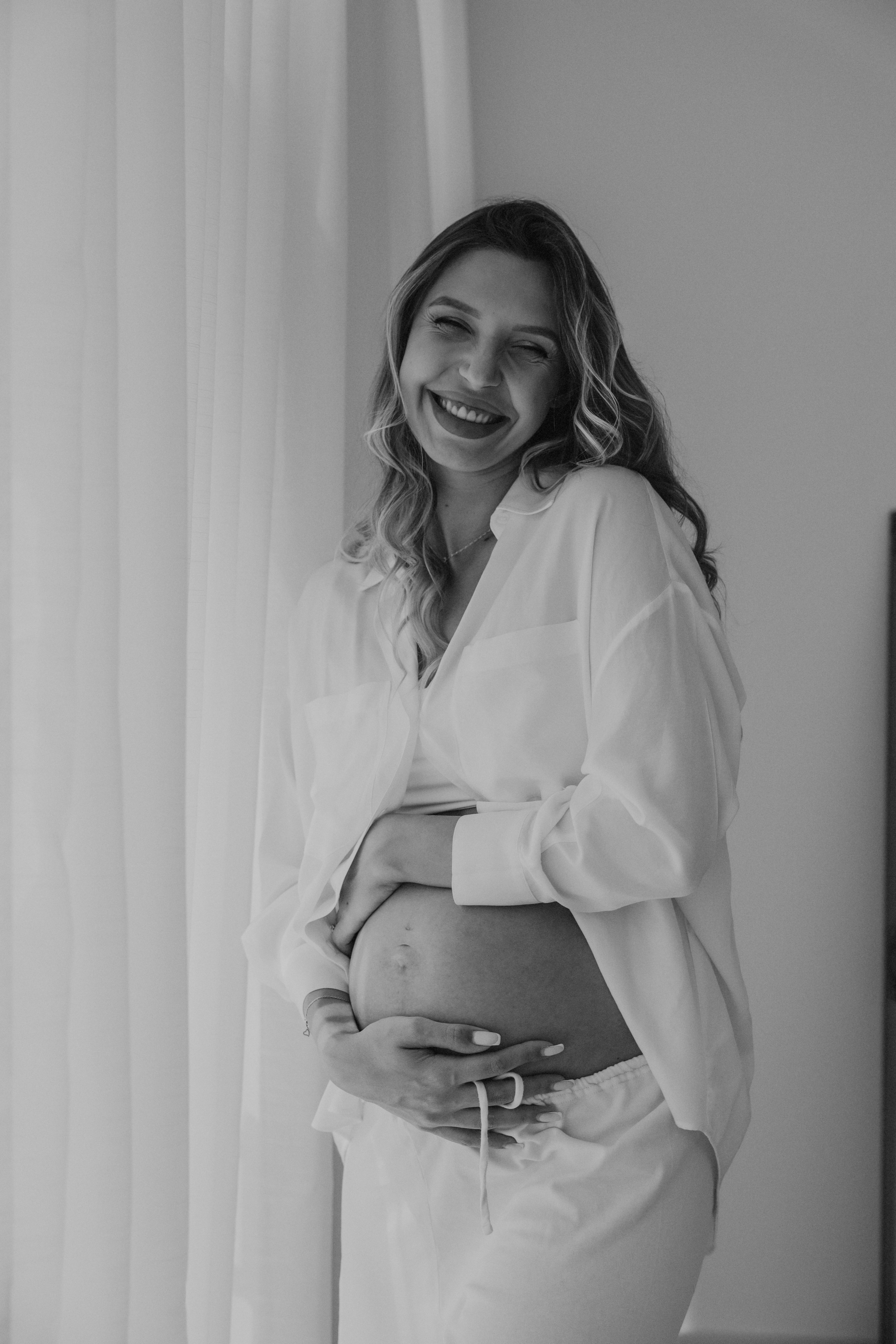 Maternity. Family Photographer in Dubai