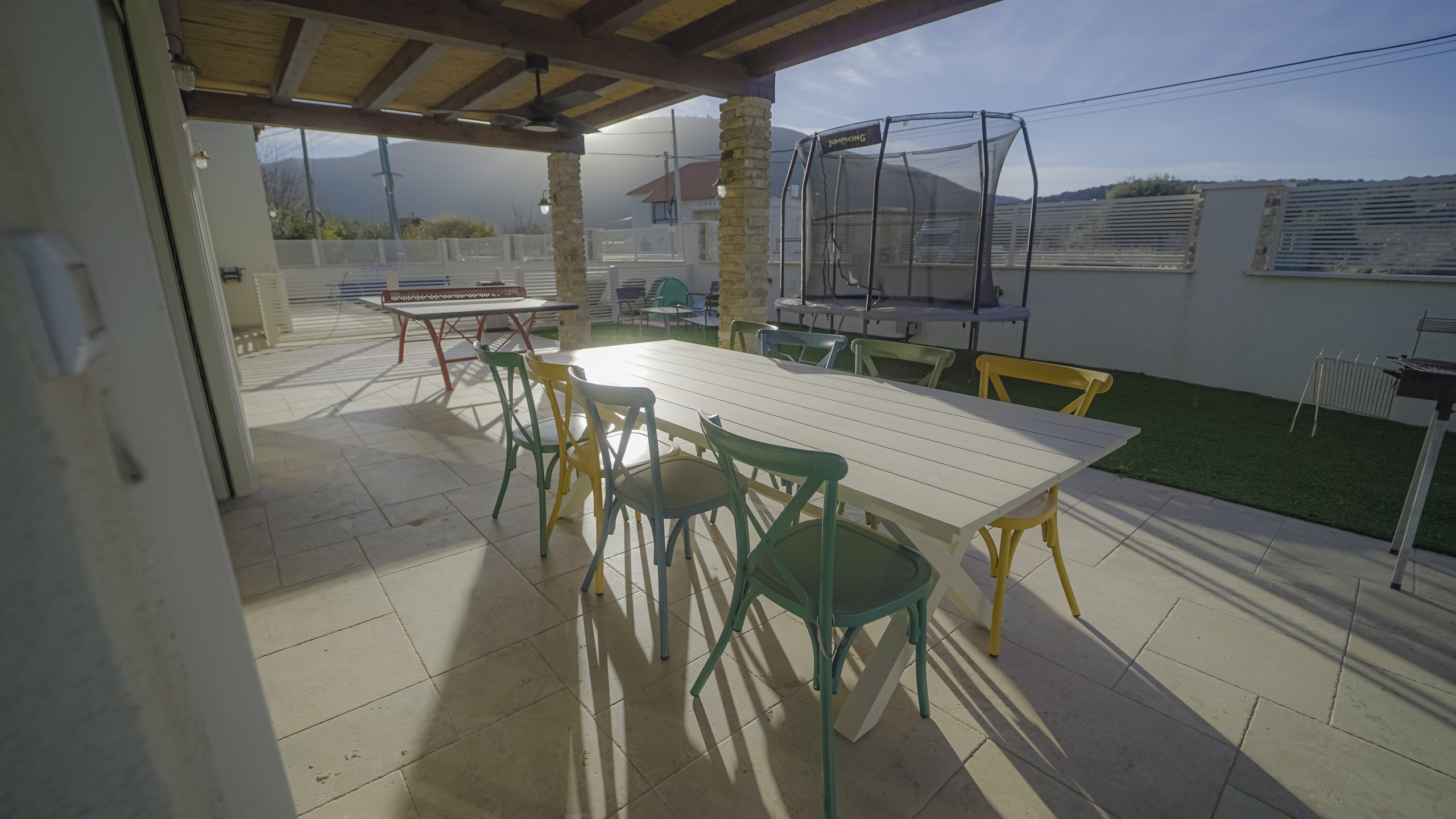 נדל"ן ובתים. יותם שחר צילום ועריכה