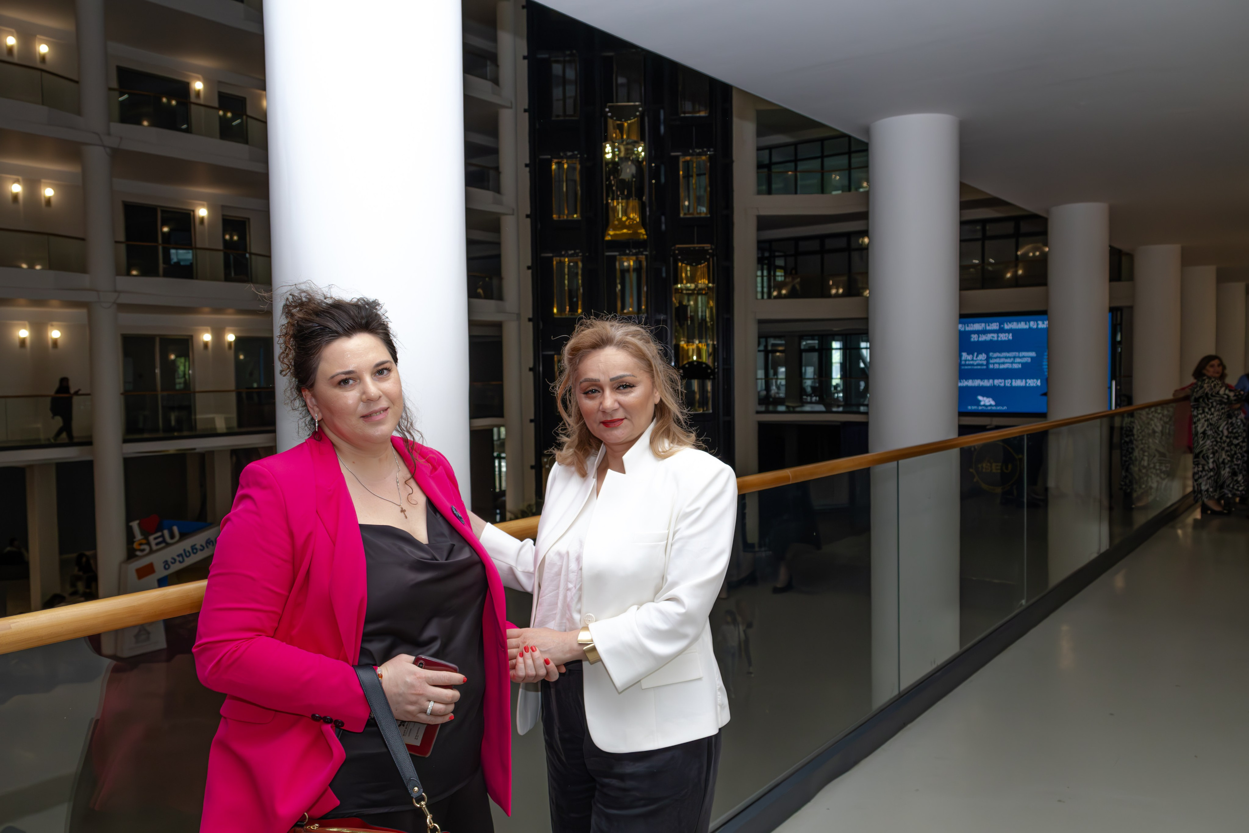 კორპორატიული ღონისძიებები. FramefreeMan