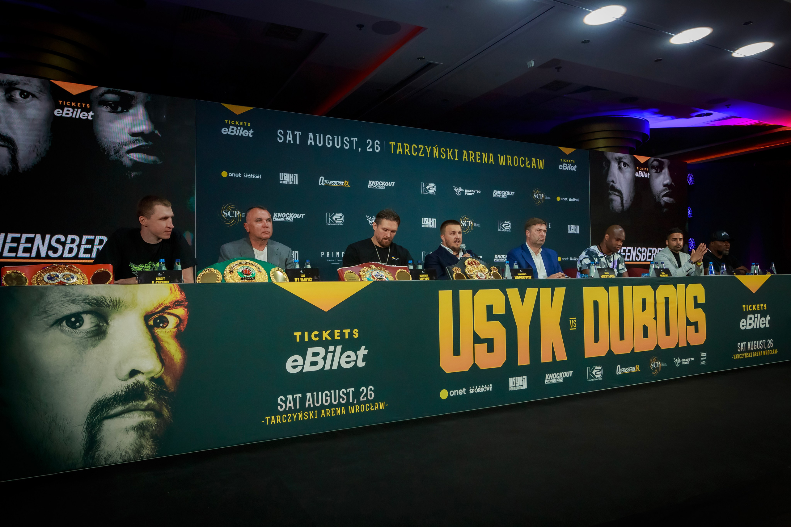 WYDARZENIA BIZNESOWE. Fotograf w Warszawie-Konstantin Golubev