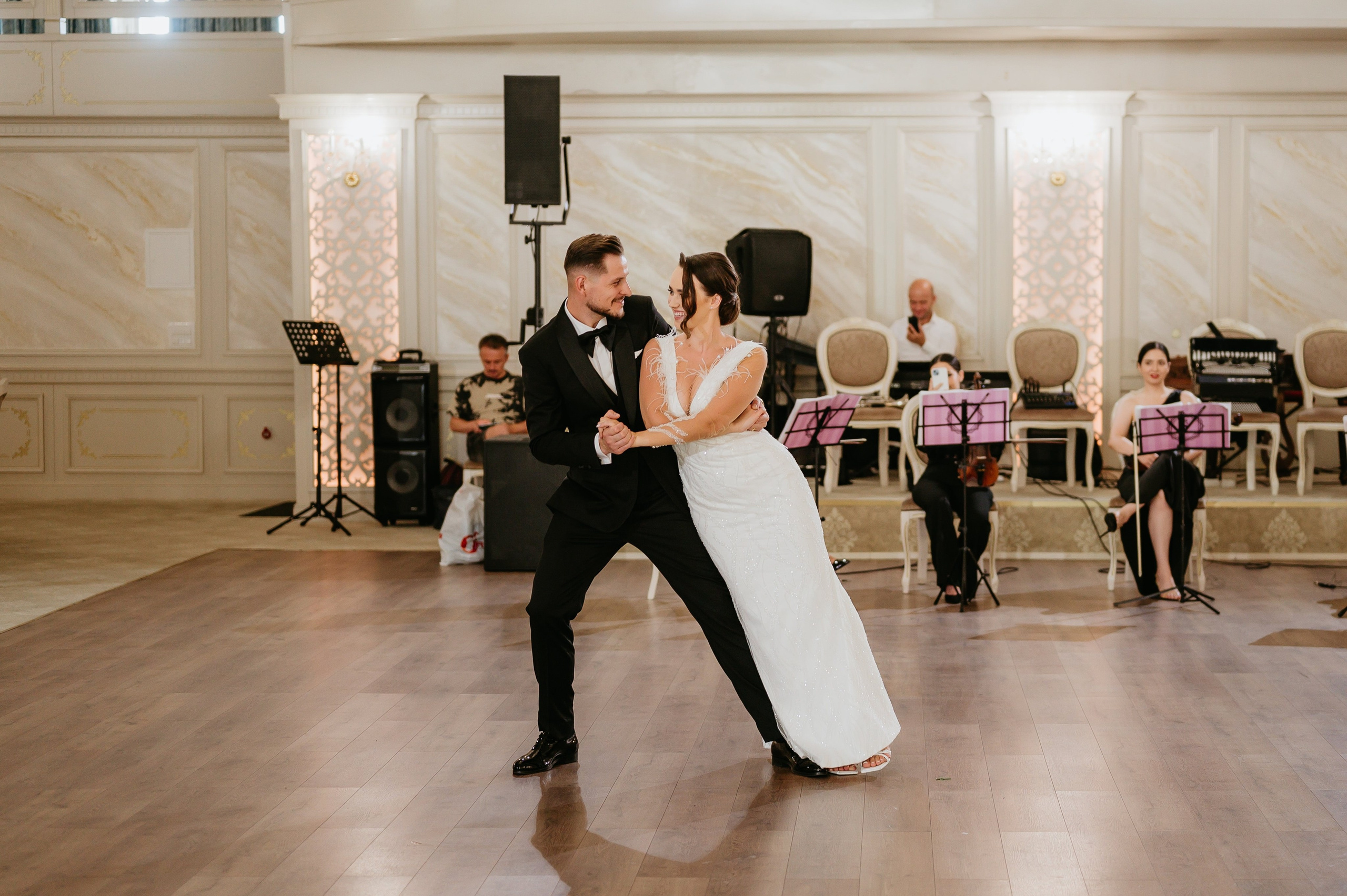 Sergiu si Adina. Valentin Melen - fotograf de nunta 🤍